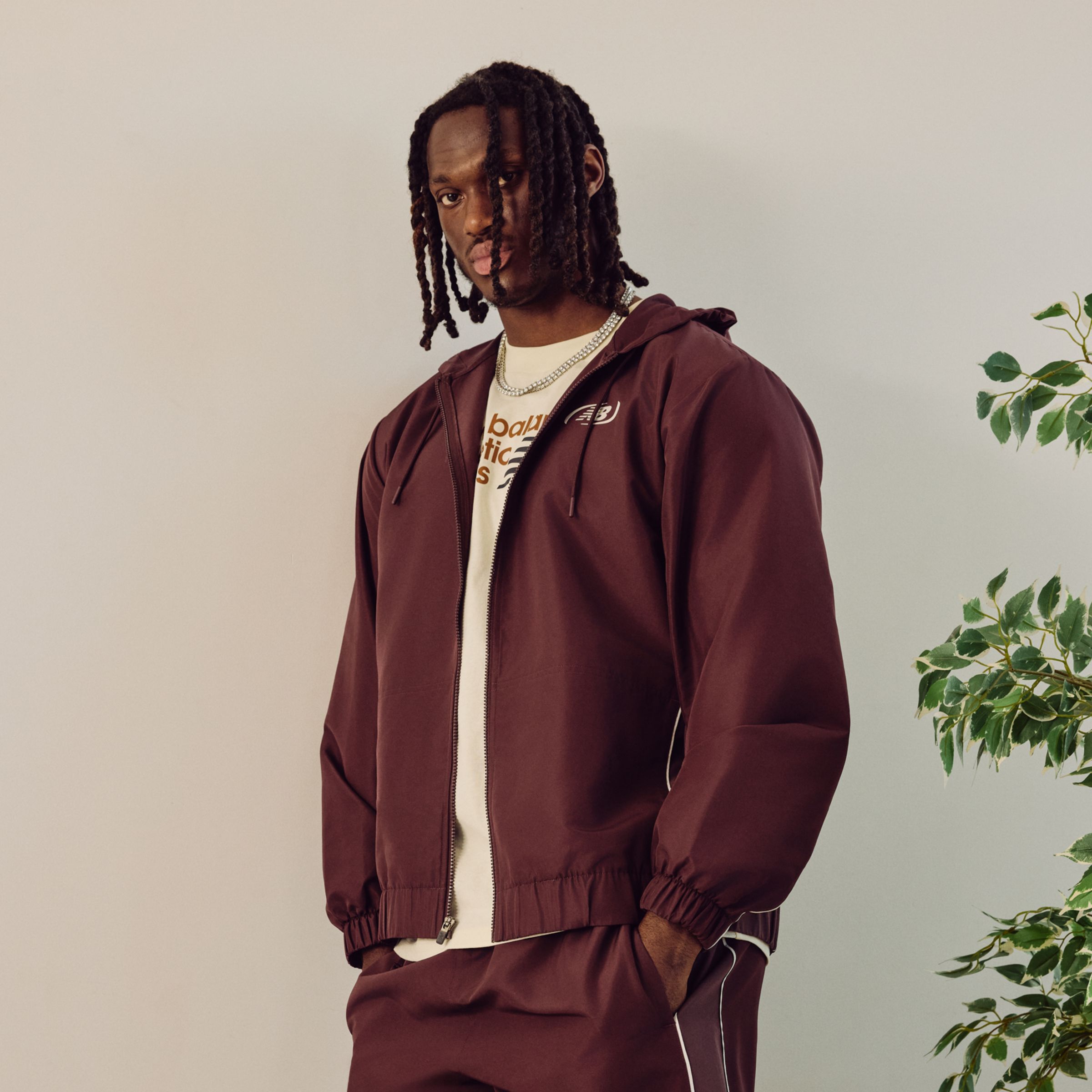 New Balance Trackside Woven Jacket, MJ62Y8SJYLR