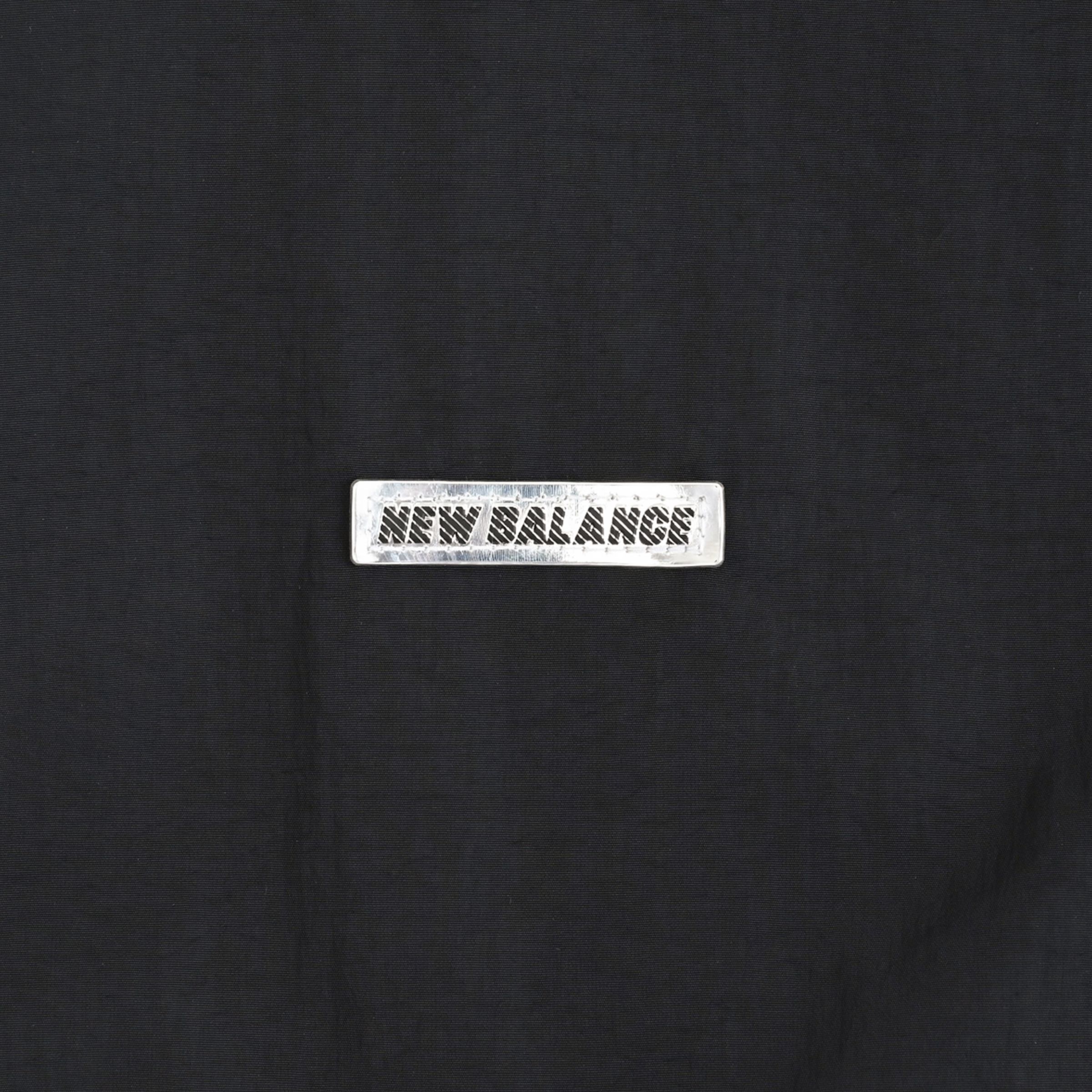 New Balance Black Out 中綿ボンバージャケット, MJ62Z8BIBK