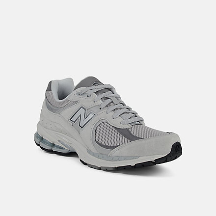 Stay Stylish and Comfortable with 2002R Men's Sneakers Stay Stylish and Comfortable with 2002R Men's Sneakers
