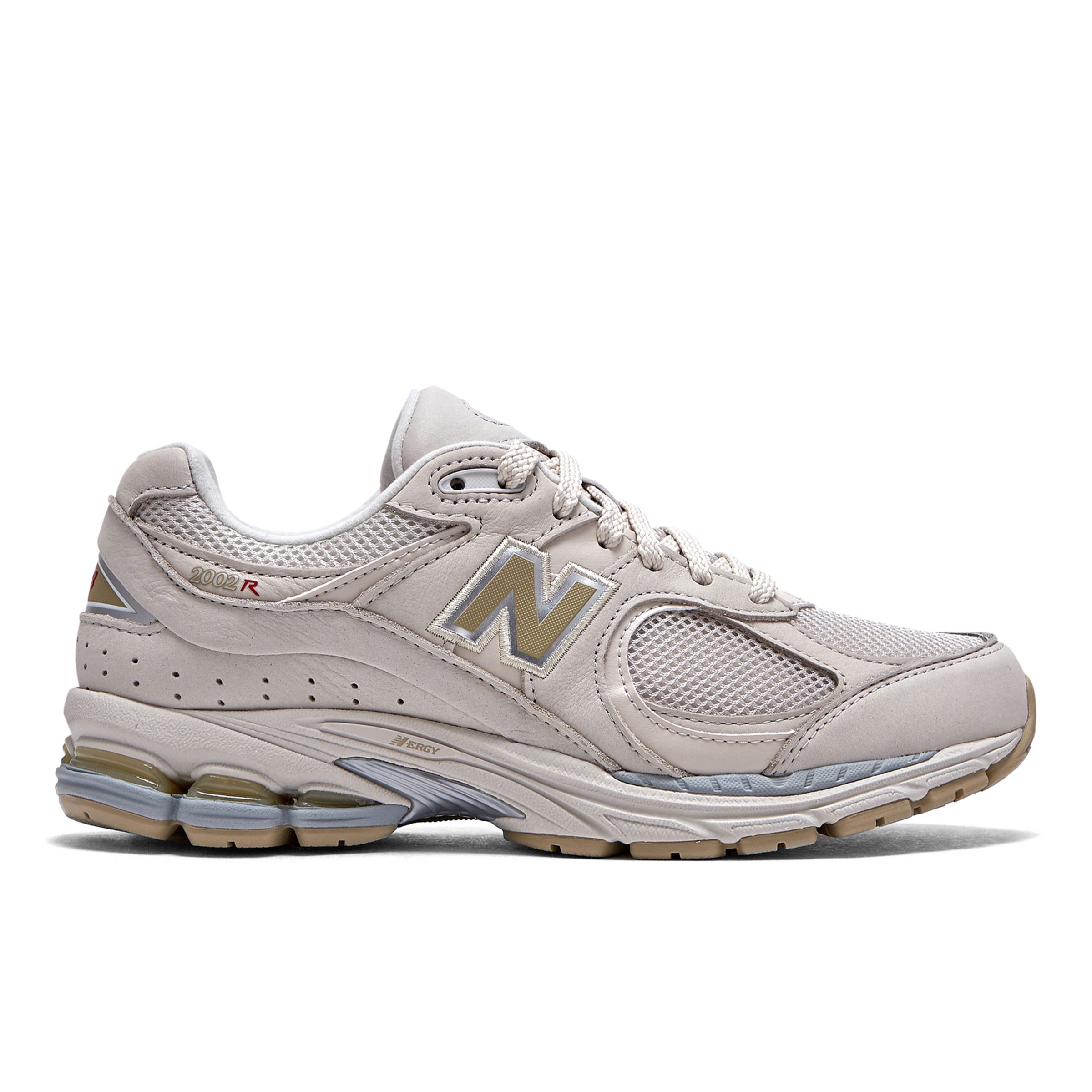 New Balance 2002R ML2002R3