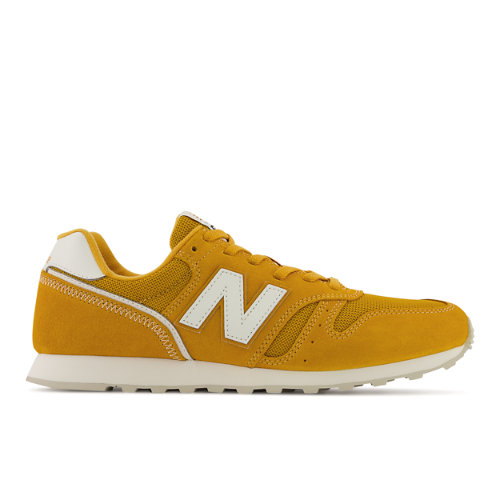 New Balance Men's 373v2 in Yellow/White Suede/Mesh, size 7 - ML373BL2