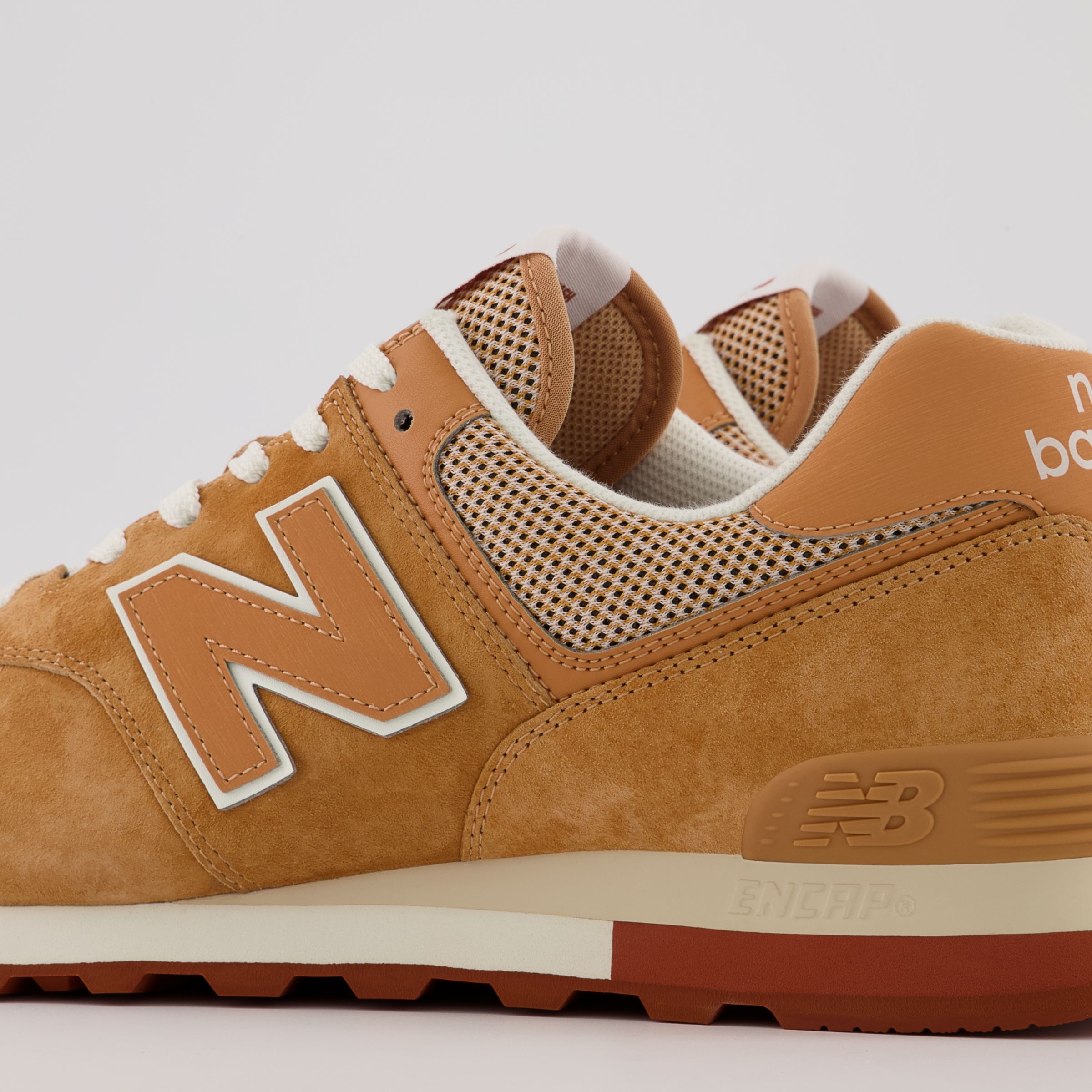 new balance 1600 womens gold