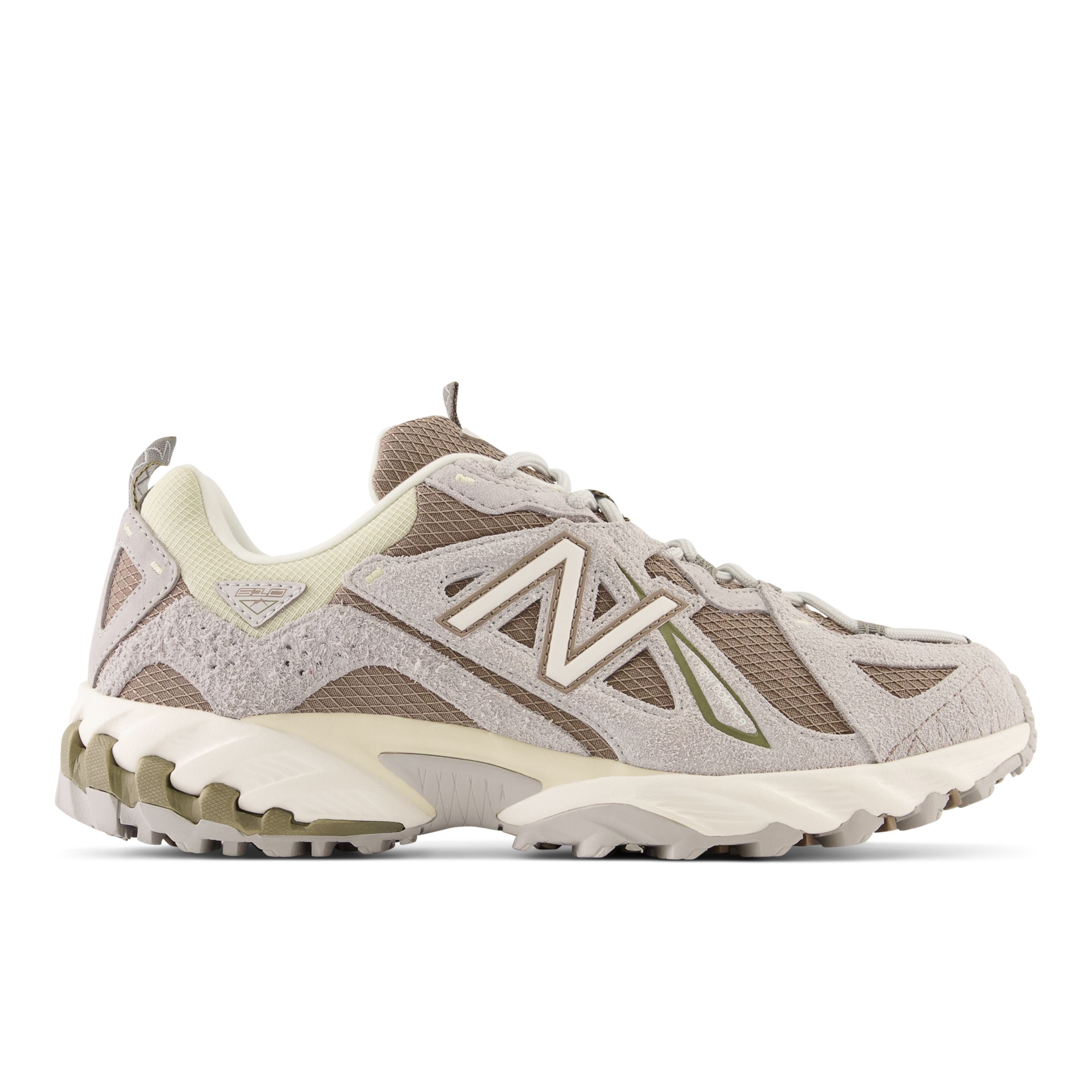 New balance best sale beige mens