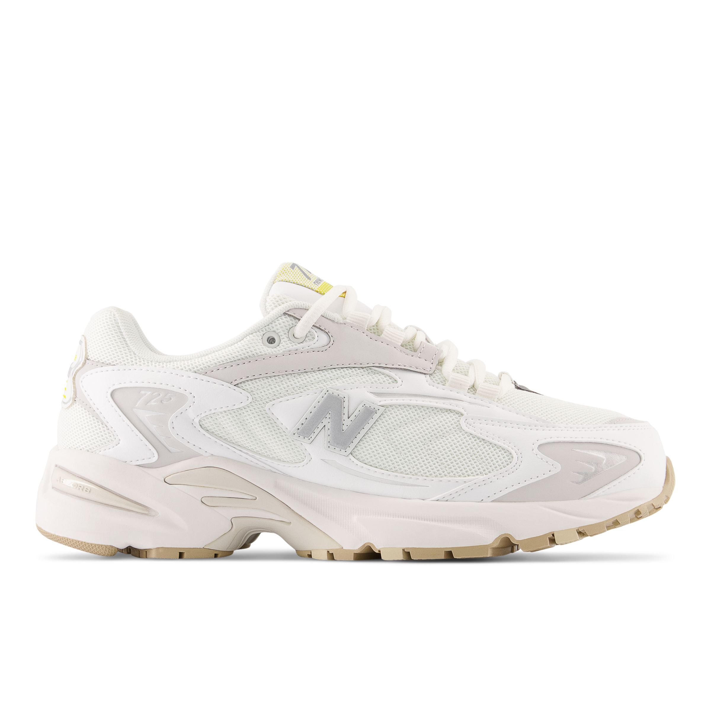 New Balance 725v1 Sea Salt 运动鞋 In White/honeycomb