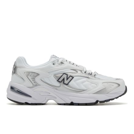 New balance on sale sneakers white