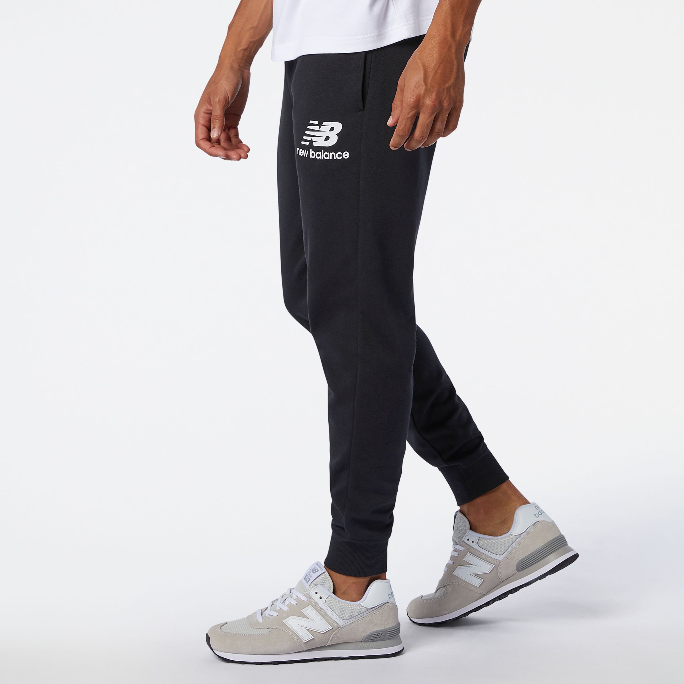 essentials stacked logo sweatpant
