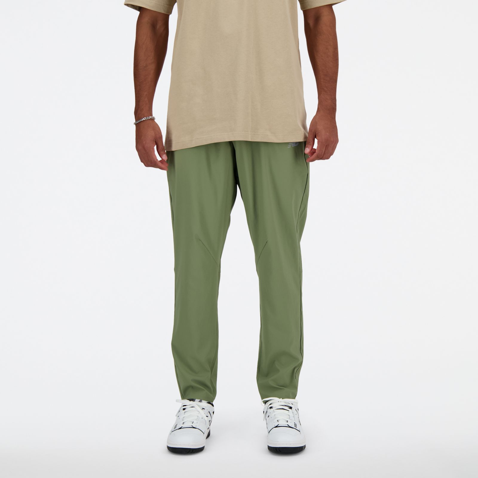 Мужские брюки New Balance AC Tapered Pant 29" — фото 2