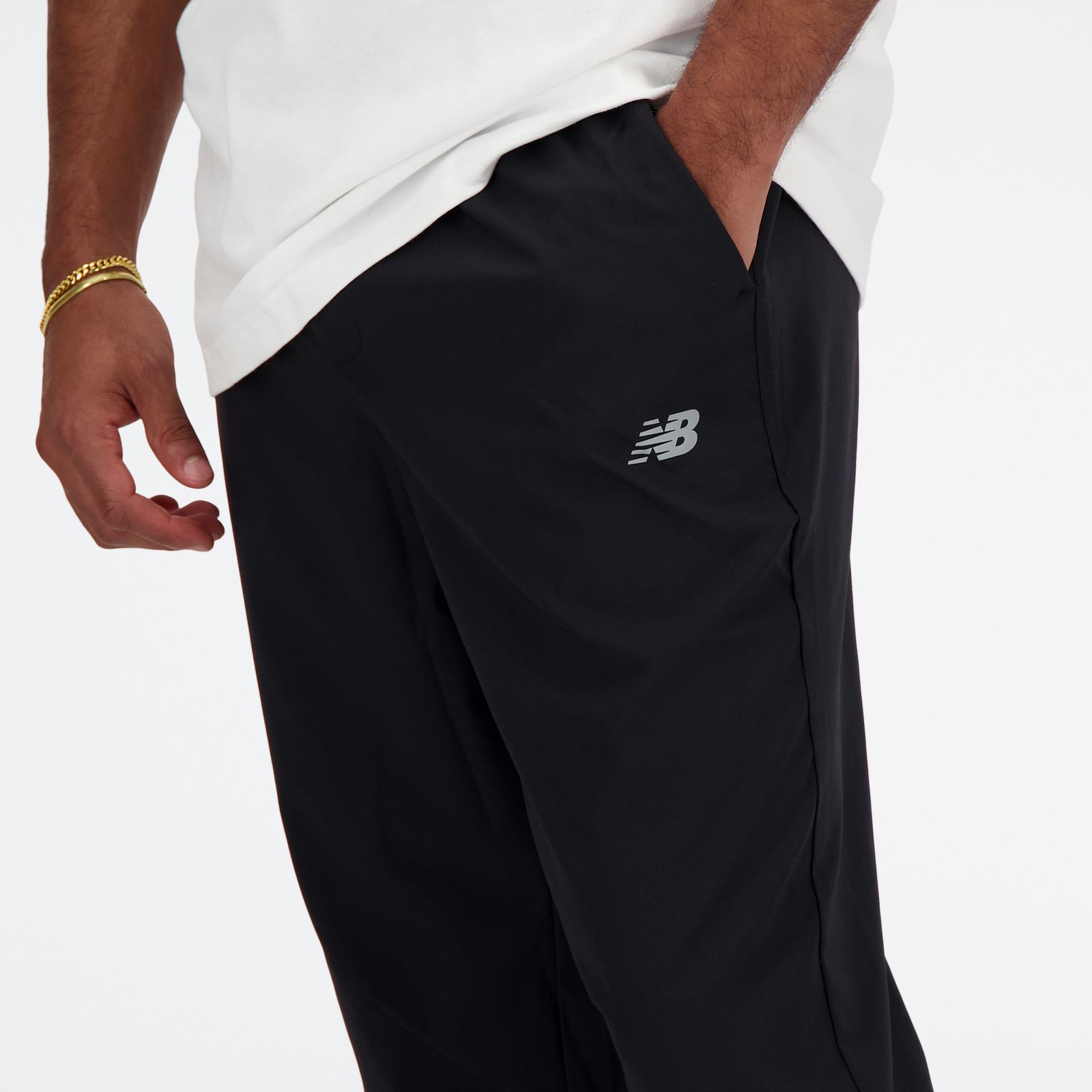 Мужские брюки New Balance AC Tapered Pant 27" — фото 5
