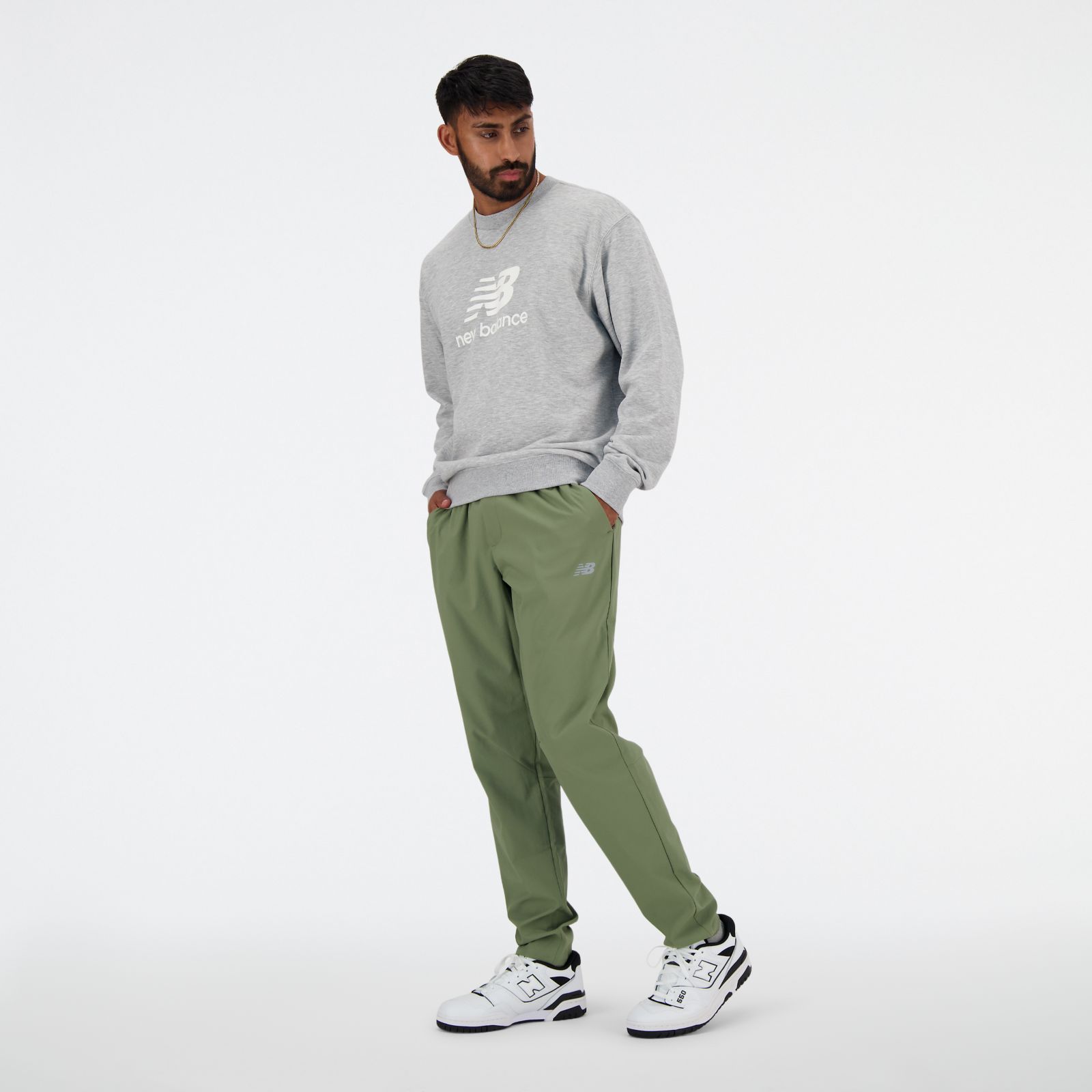Мужские брюки New Balance AC Tapered Pant 31" — фото 2