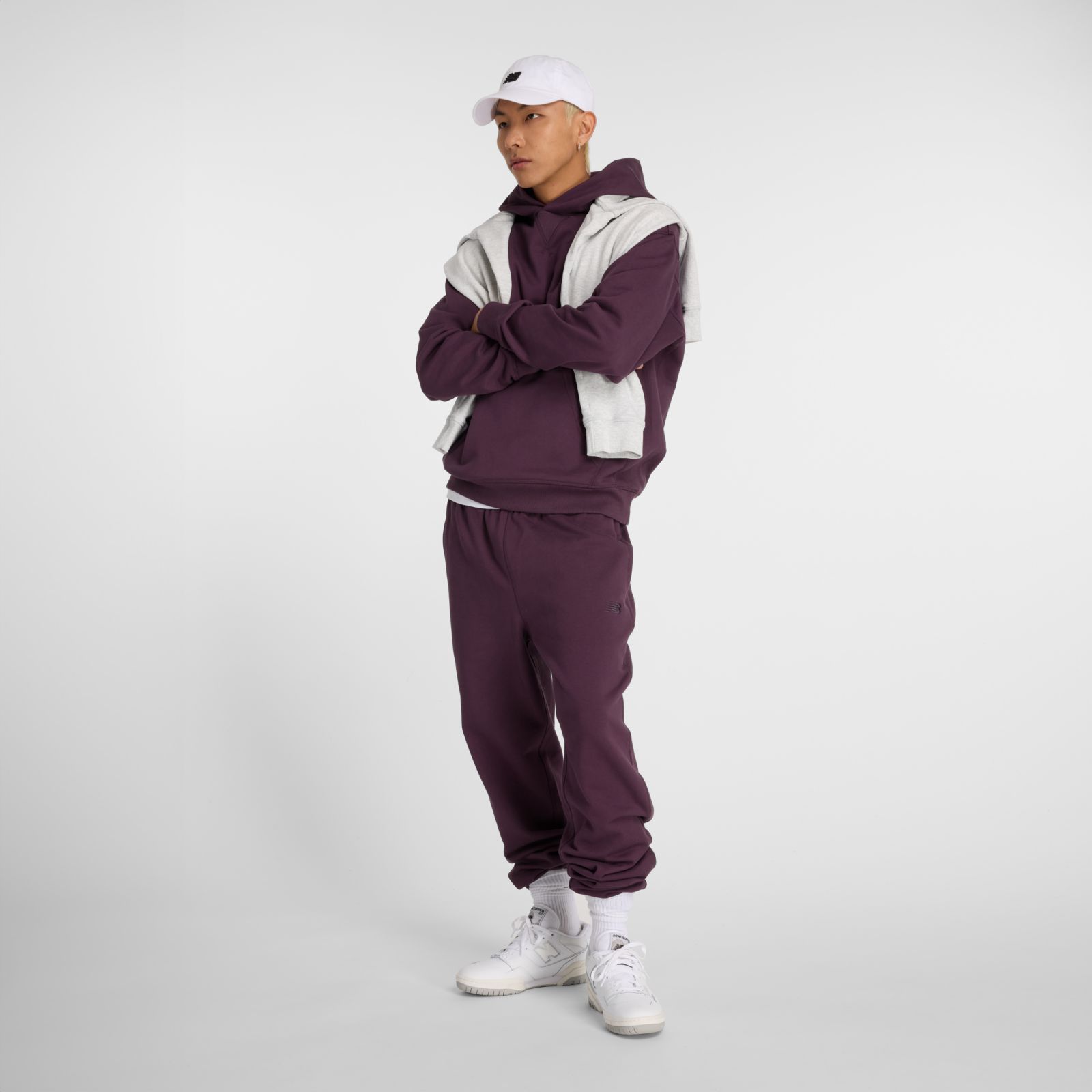 Мужские брюки New Balance Athletics French Terry Jogger — фото 2