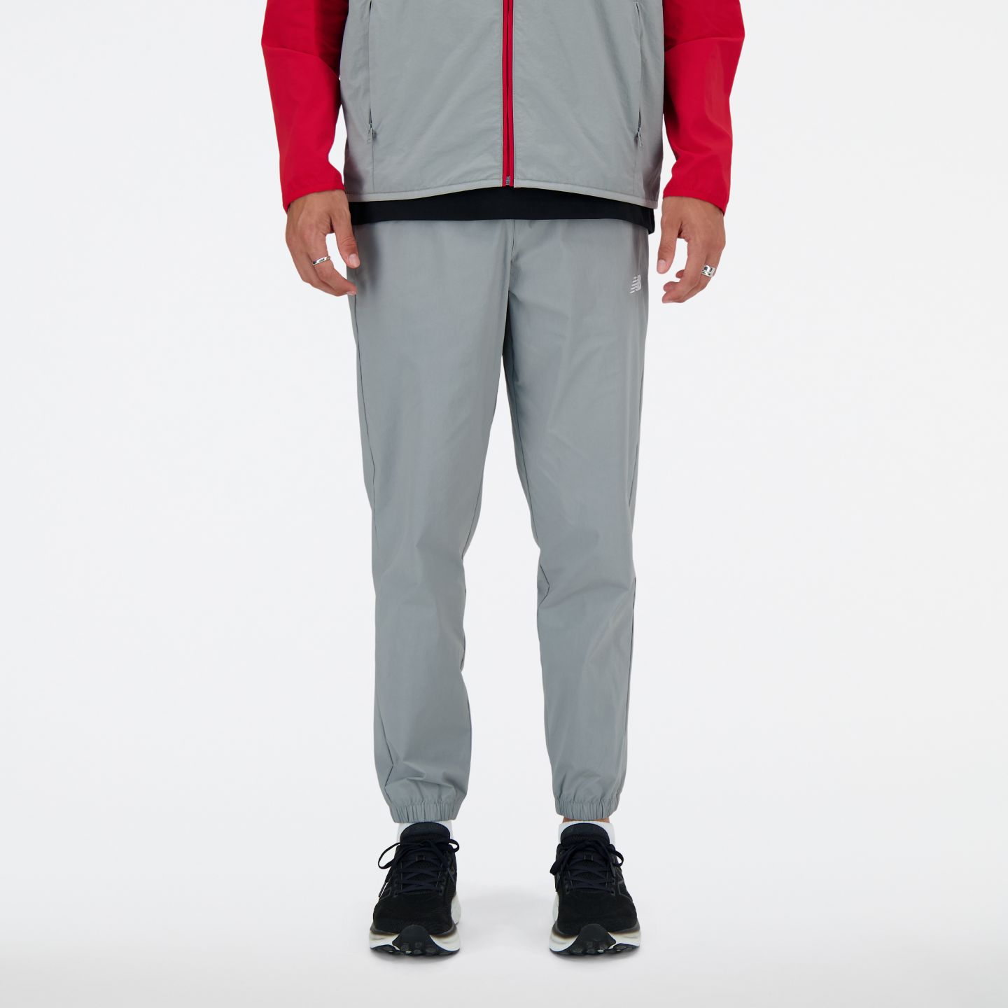 Мужские брюки New Balance Athletics Stretch Woven Jogger, цвет: Сланцевый серый — фото 1