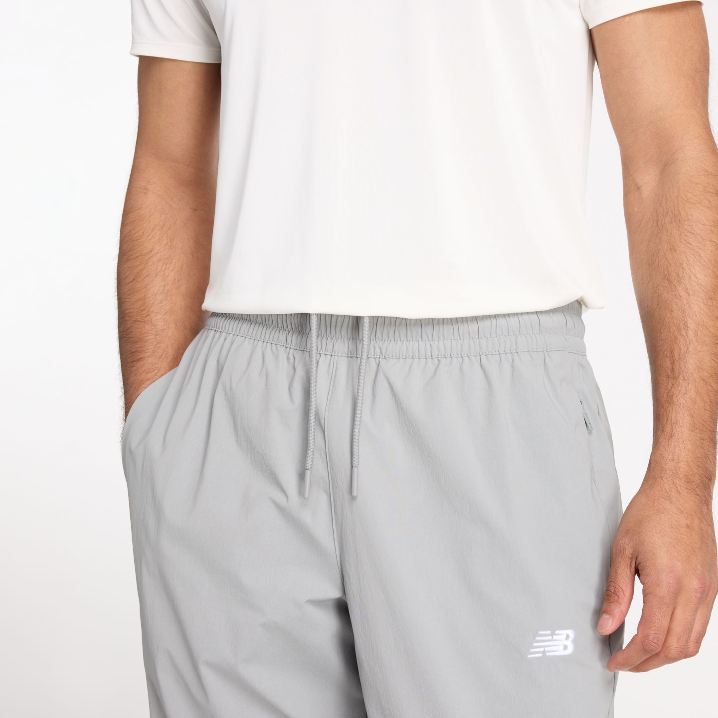 Мужские брюки New Balance Athletics Stretch Woven Jogger, цвет: Сланцевый серый — фото 4