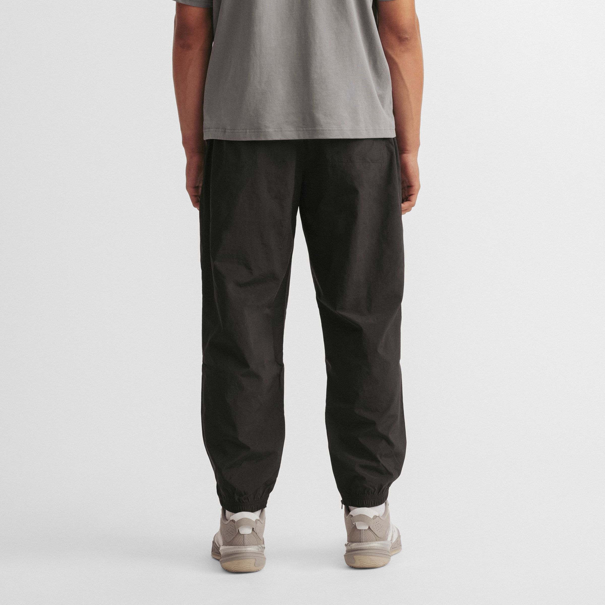 Klutch x NB ウーブンパンツ