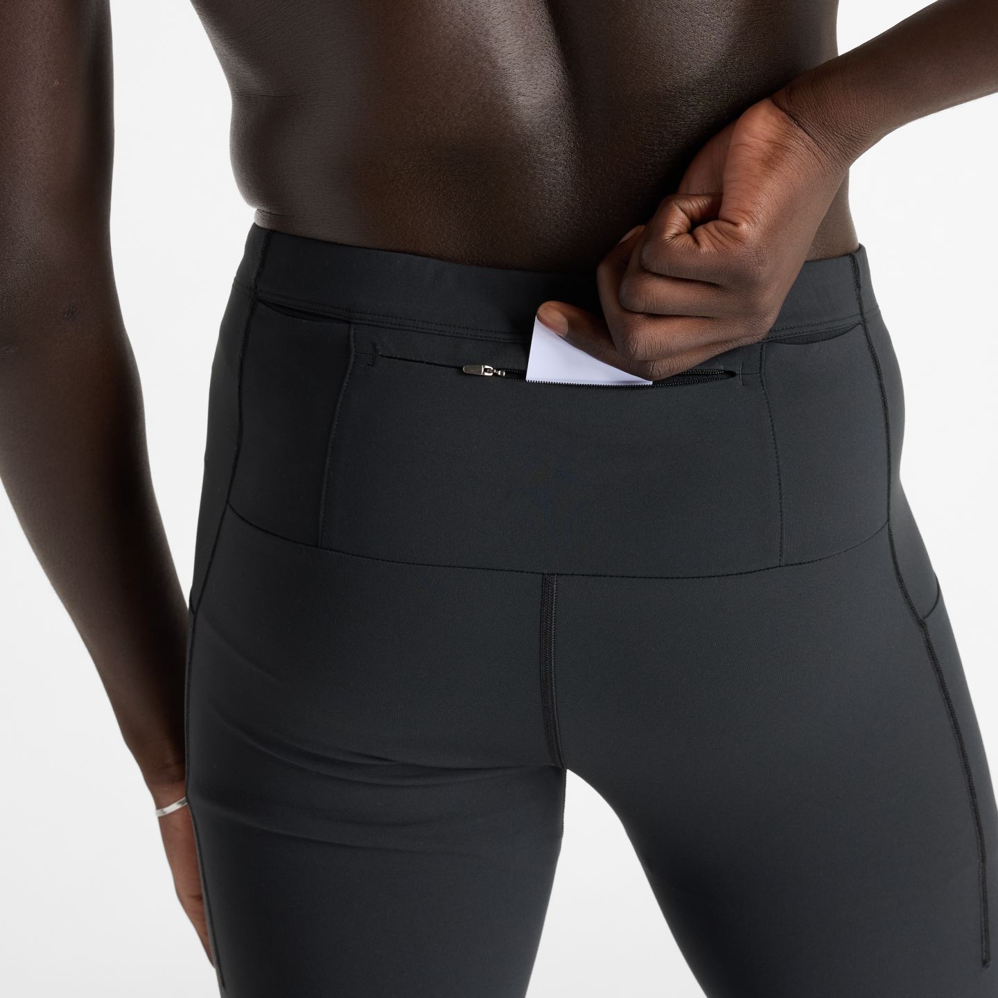 Мужские брюки New Balance NYC Marathon NB Sleek Pocket Tight, цвет: Чёрный — фото 6