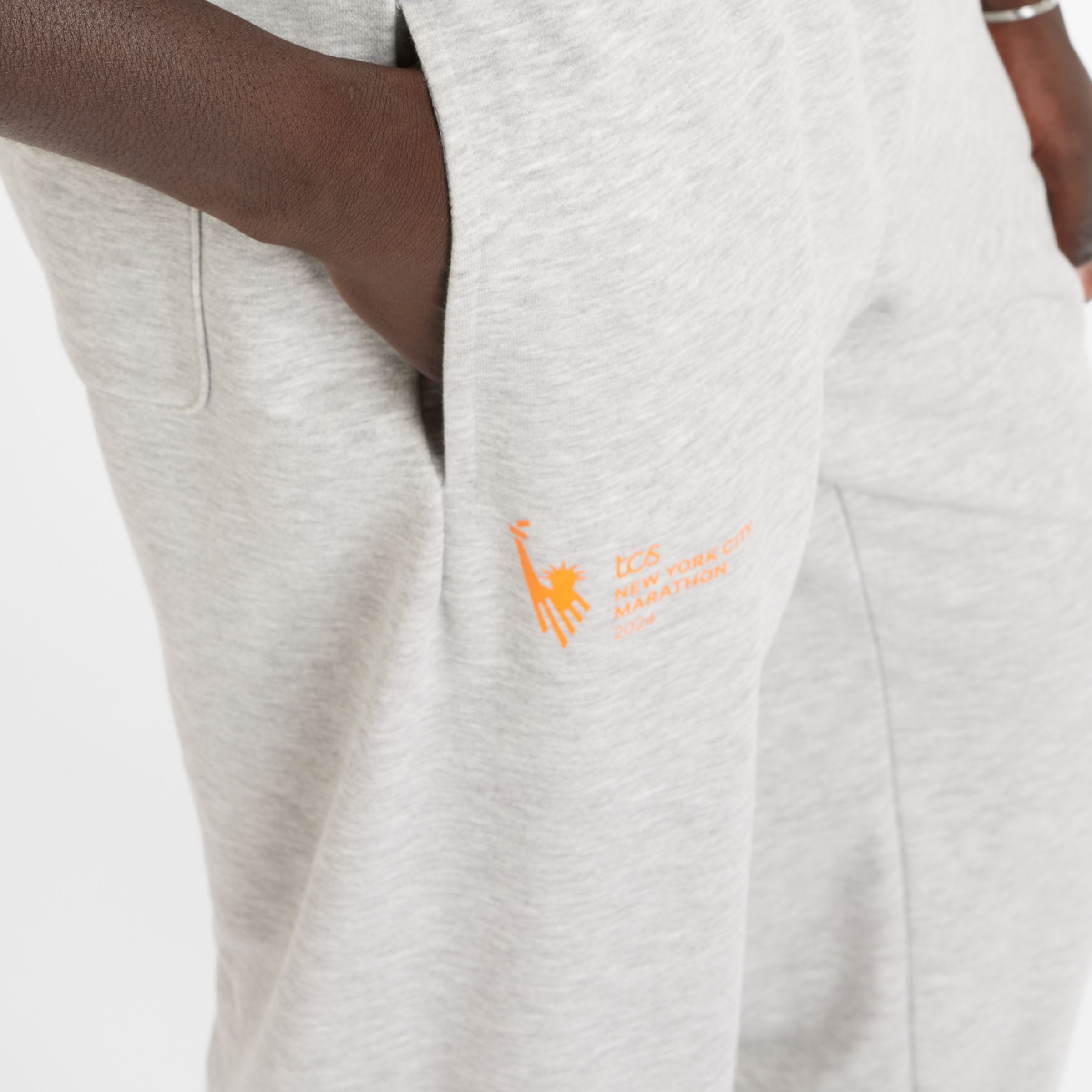 New Balance NYC Marathon French Terry Jogger, MP43519MAG