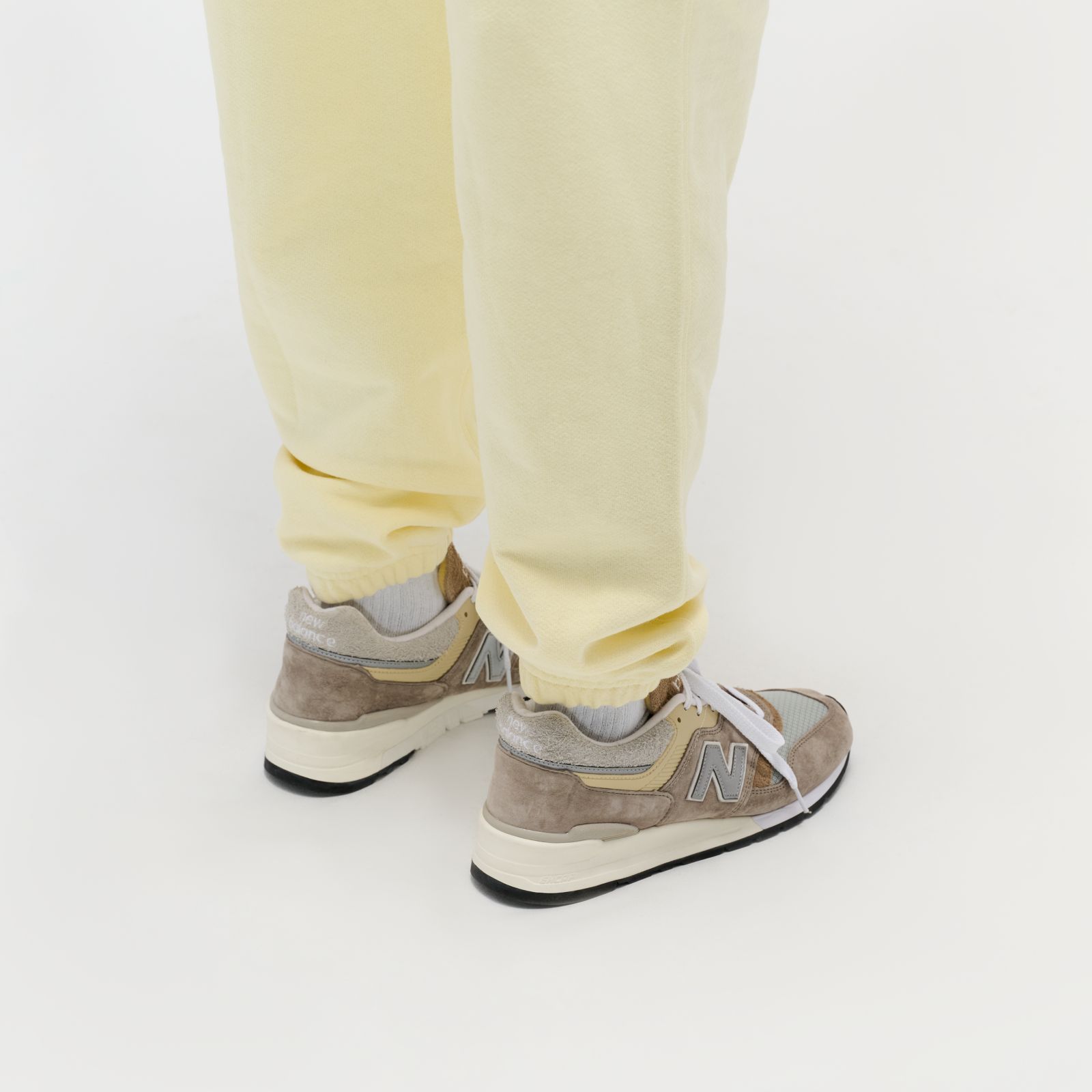Мужские брюки New Balance Made in USA Core Sweatpant — фото 6