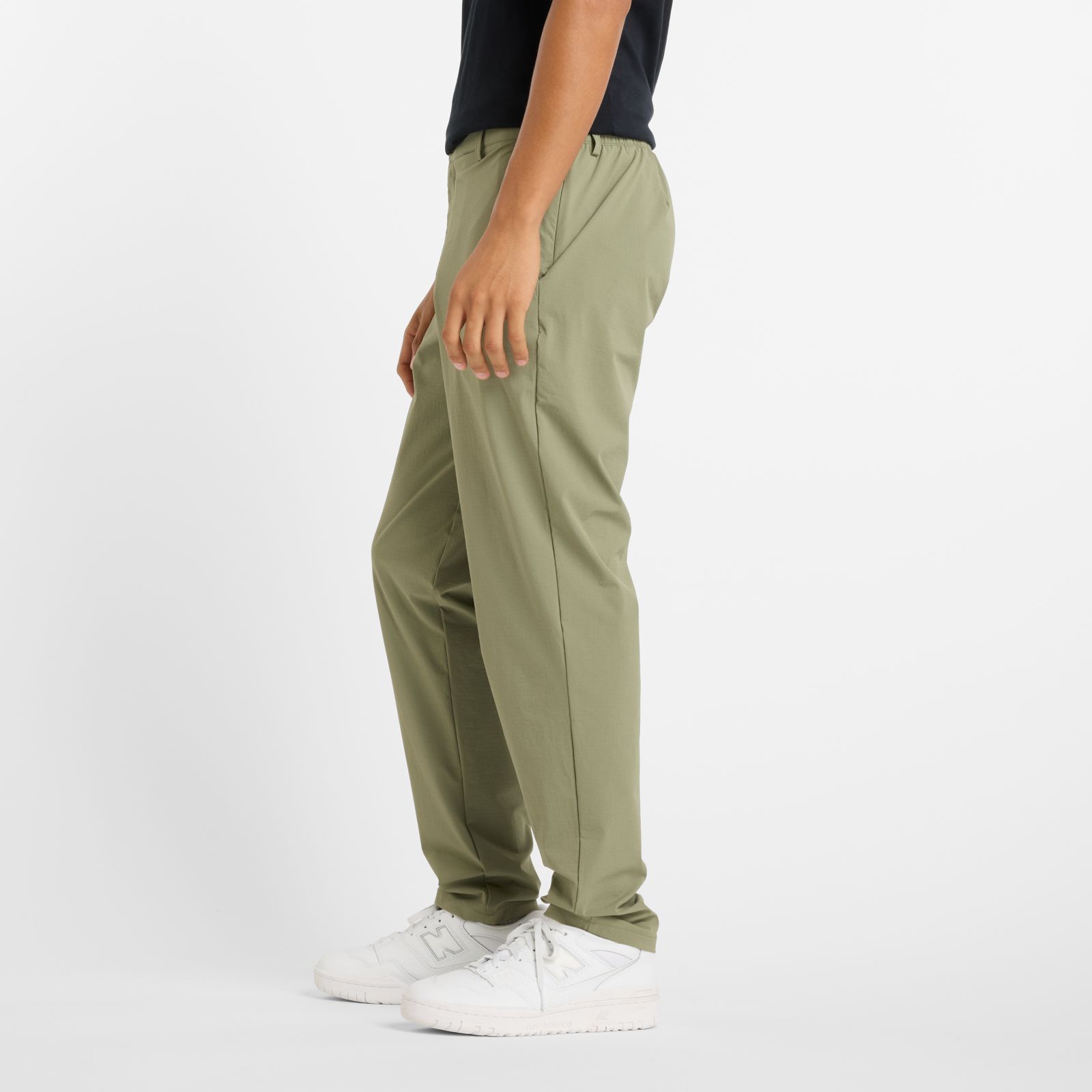 Мужские брюки New Balance Athletics Ripstop Standard Tapered Pant 30" — фото 5