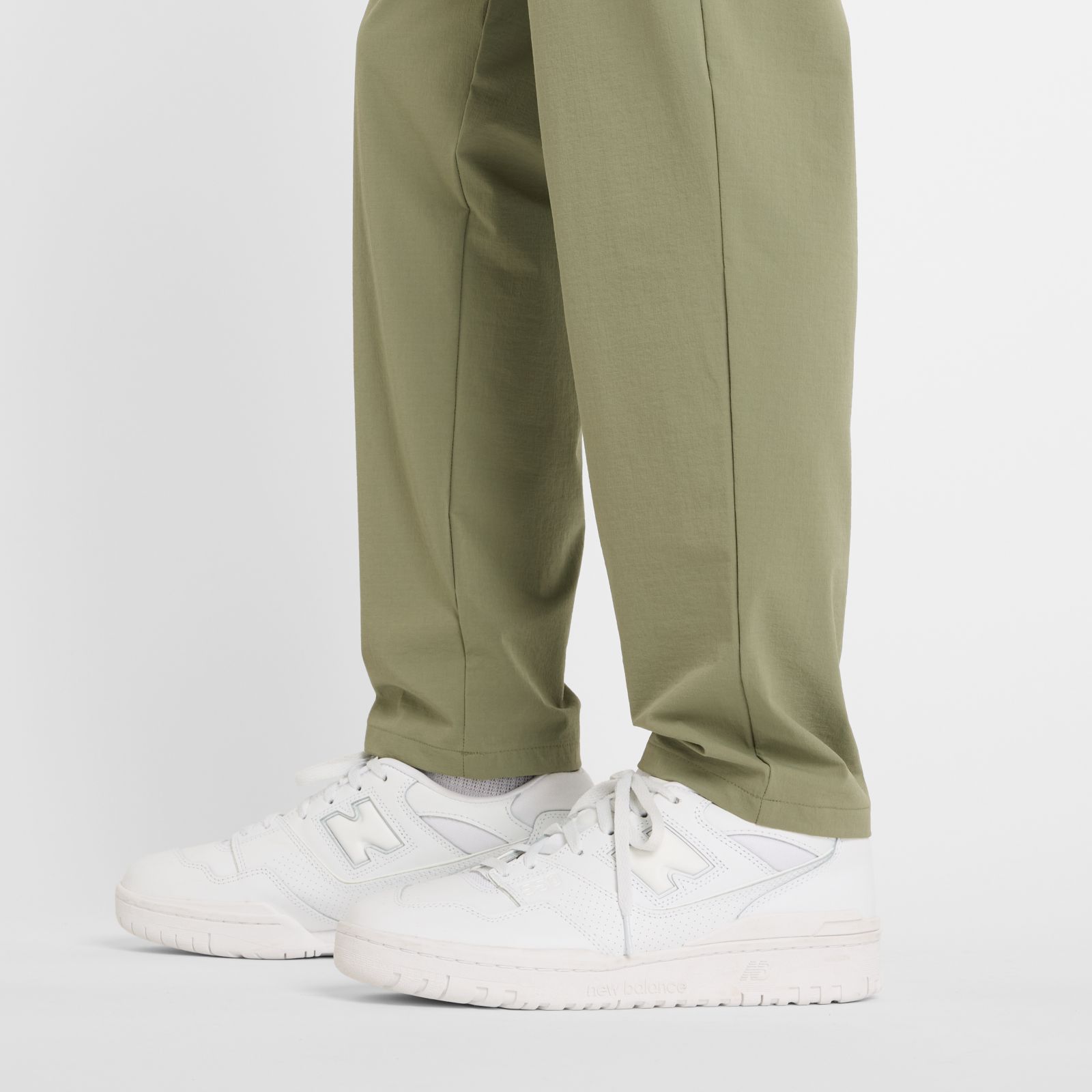 Мужские брюки New Balance Athletics Ripstop Standard Tapered Pant 30" — фото 8