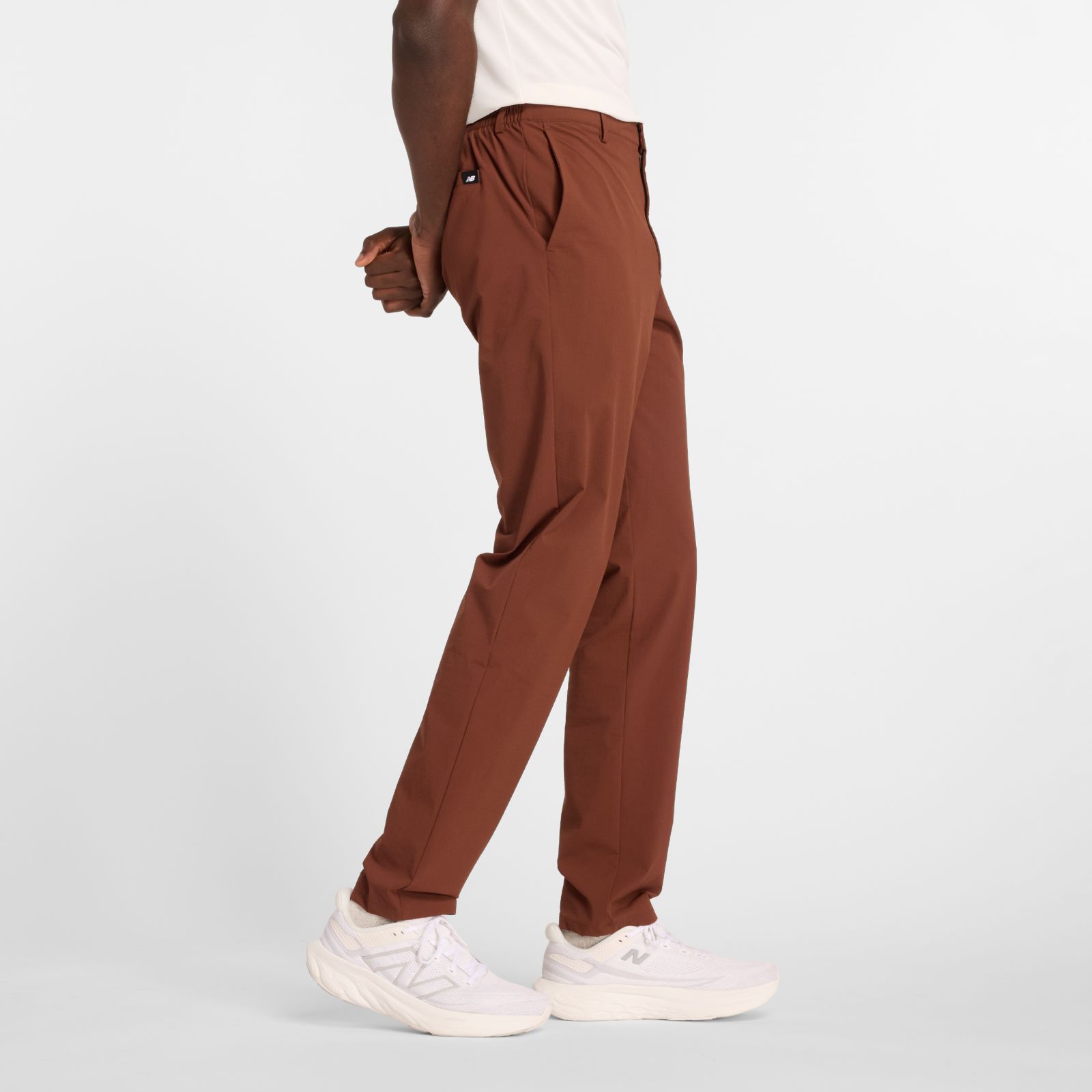 Мужские брюки New Balance Athletics Ripstop Standard Tapered Pant 32" — фото 3