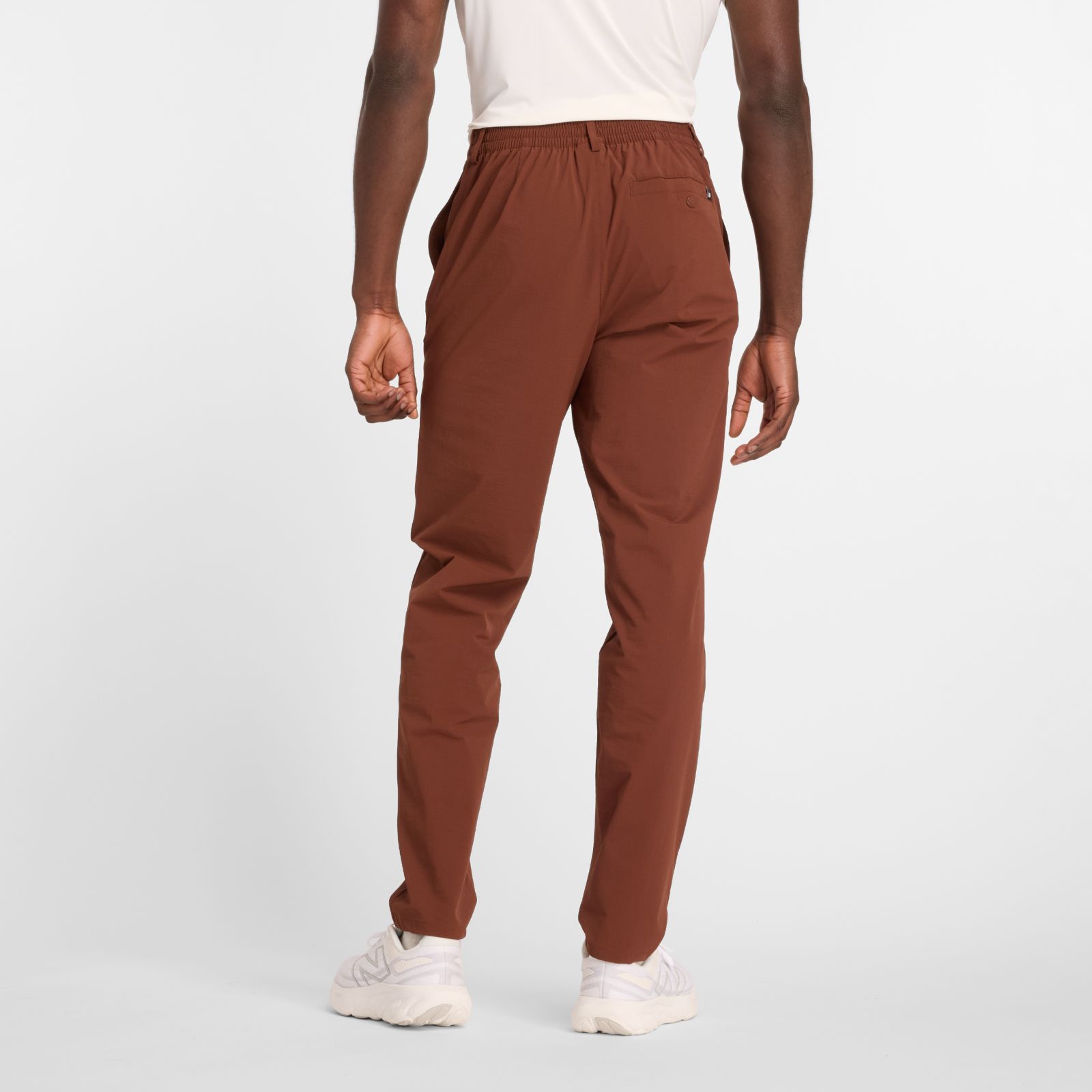 Мужские брюки New Balance Athletics Ripstop Standard Tapered Pant 32" — фото 4