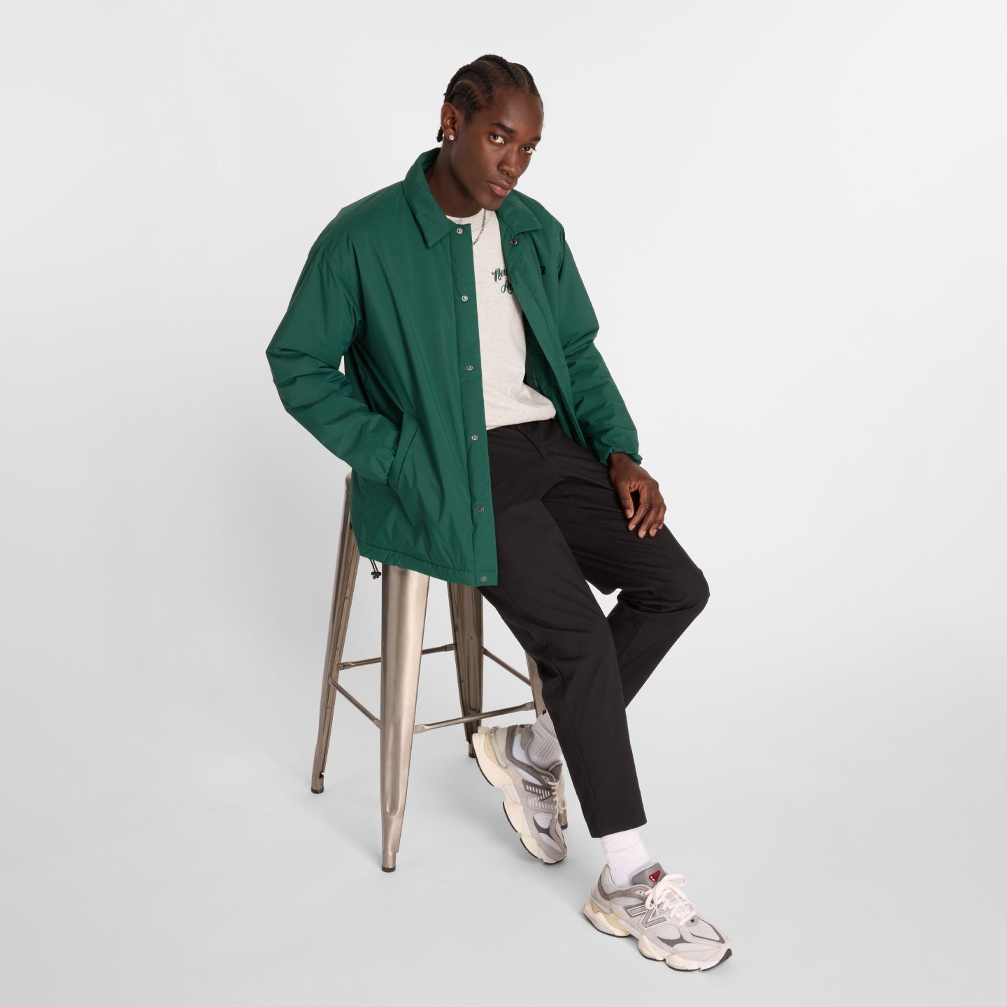Мужские брюки New Balance Athletics Standard Tapered Pant 28", цвет: Чёрный — фото 2