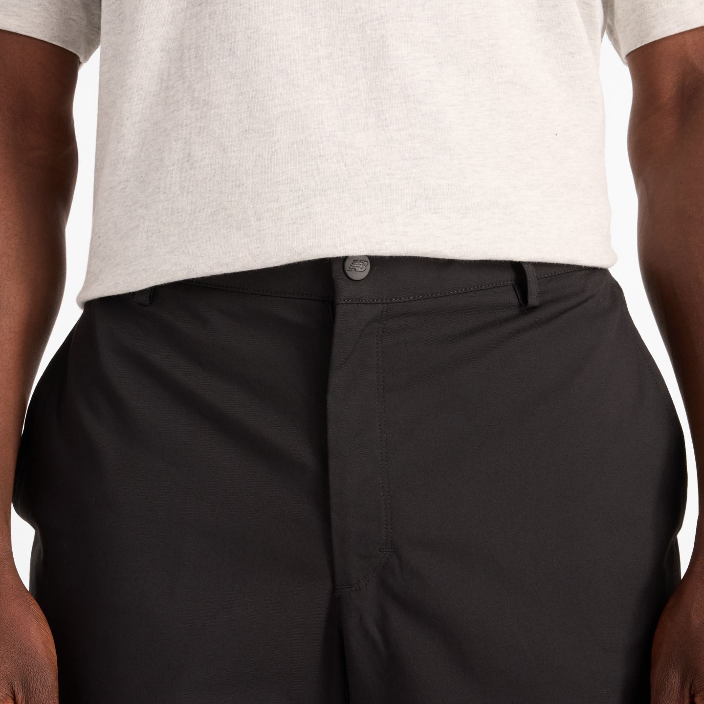 Мужские брюки New Balance Athletics Standard Tapered Pant 28", цвет: Чёрный — фото 5