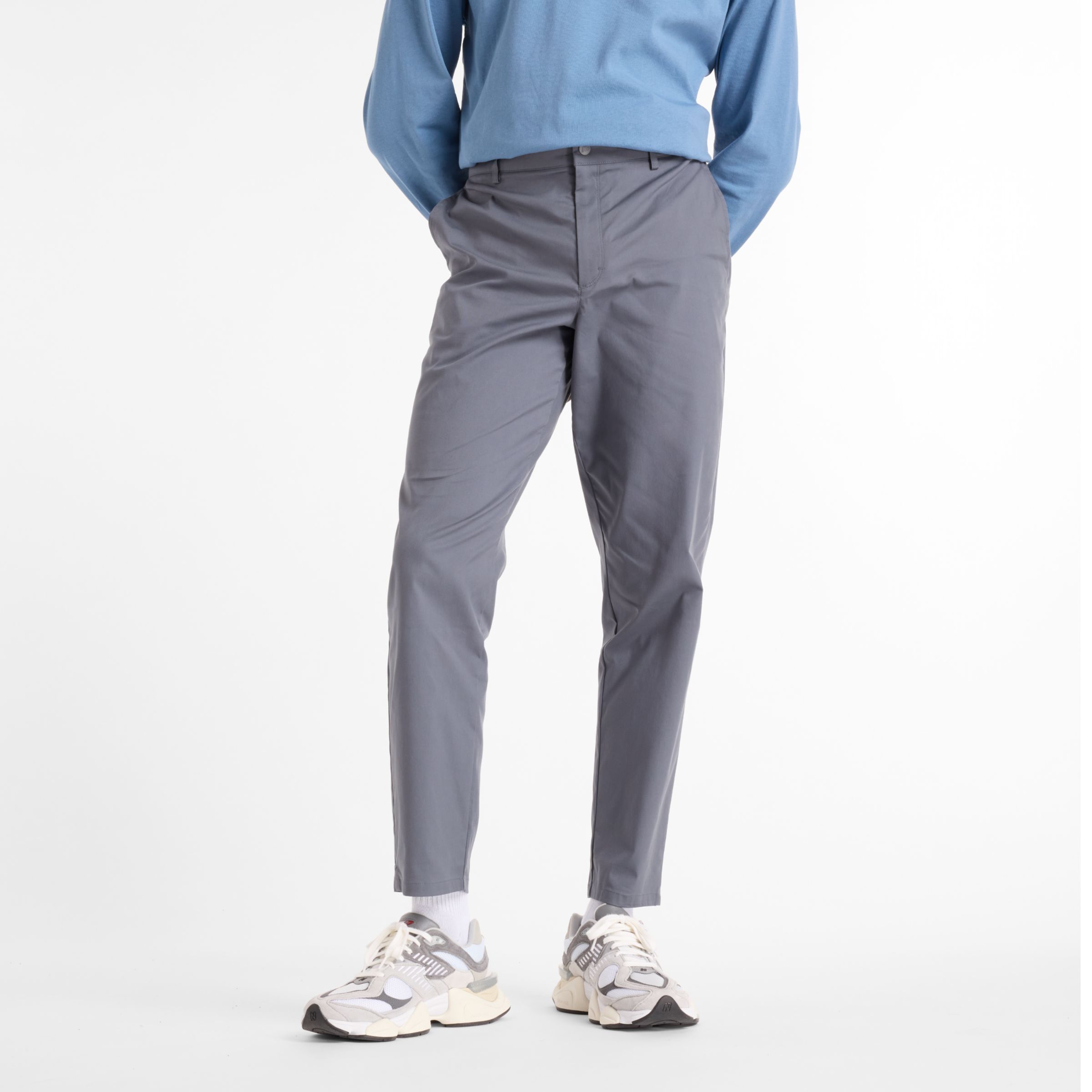 New Balance Homme Athletics Standard Tapered Pant 30" en Gris, Sergé de coton, Taille M