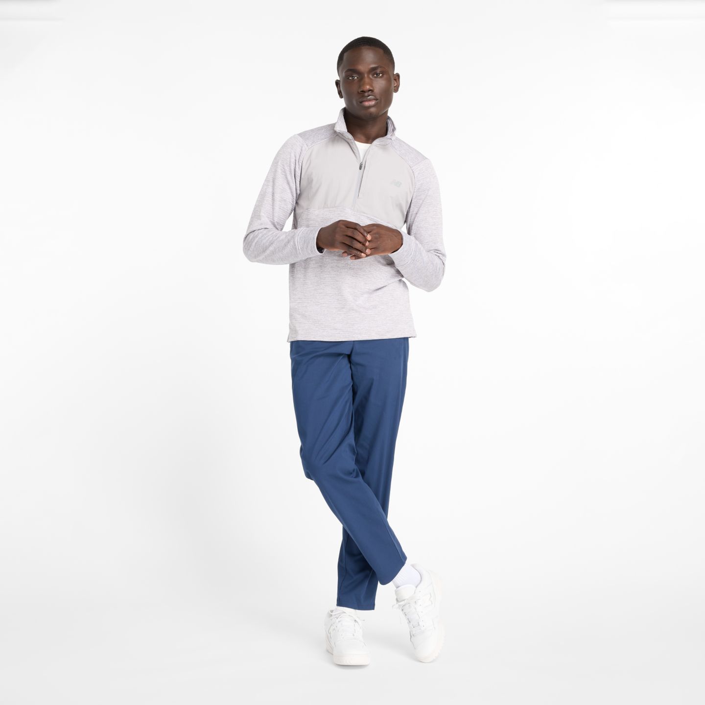 Мужские брюки New Balance Athletics Standard Tapered Pant 30", цвет: Тёмно-синий — фото 2
