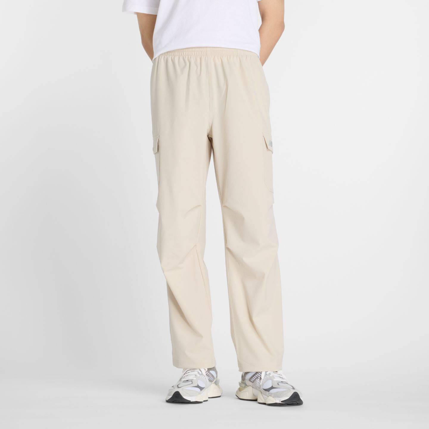 Мужские брюки New Balance Ripstop Cargo Pant, цвет: Timberwolf — фото 1