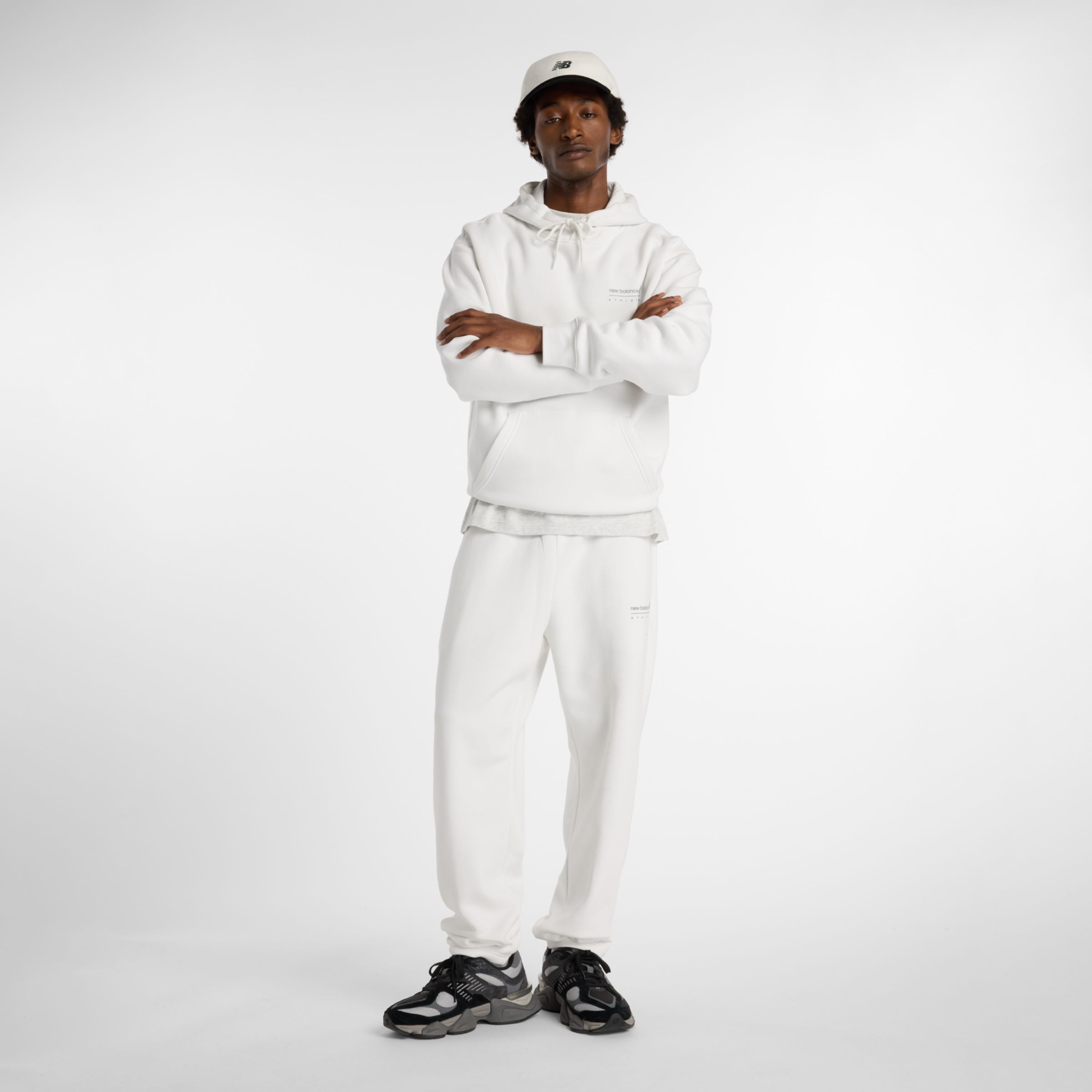 Linear Graphic Fleece Pant