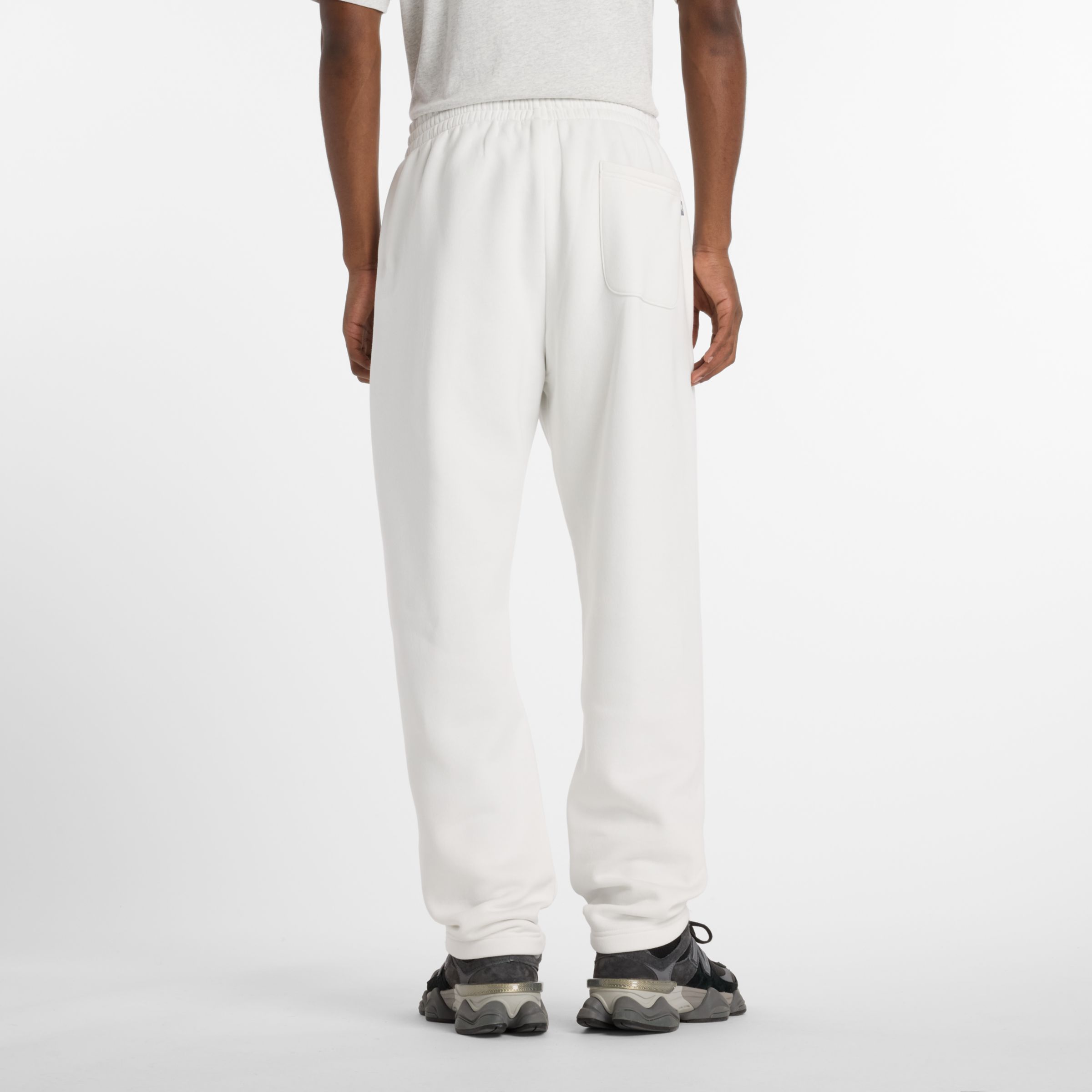 Linear Graphic Fleece Pant