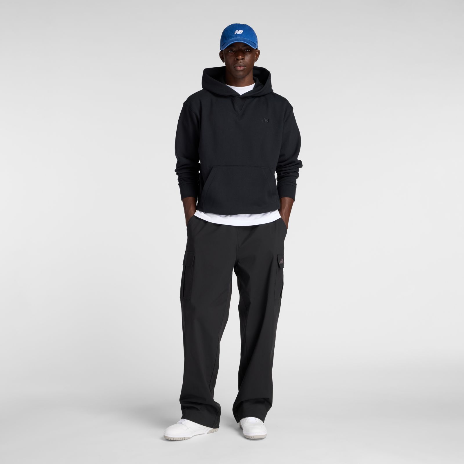 Мужские брюки New Balance Cotton Twill Cargo Pant — фото 2