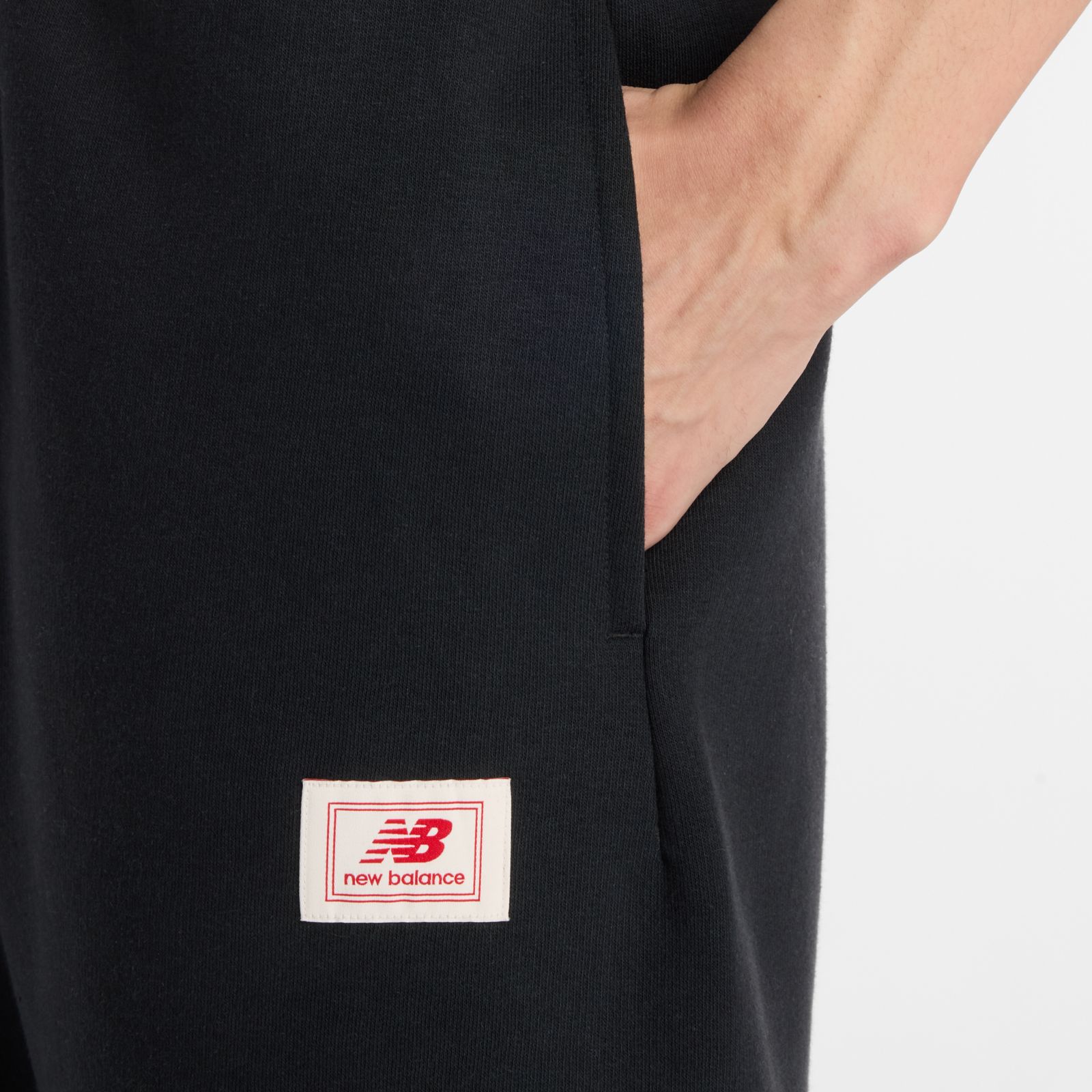 Мужские брюки New Balance Woven Label Pant — фото 4