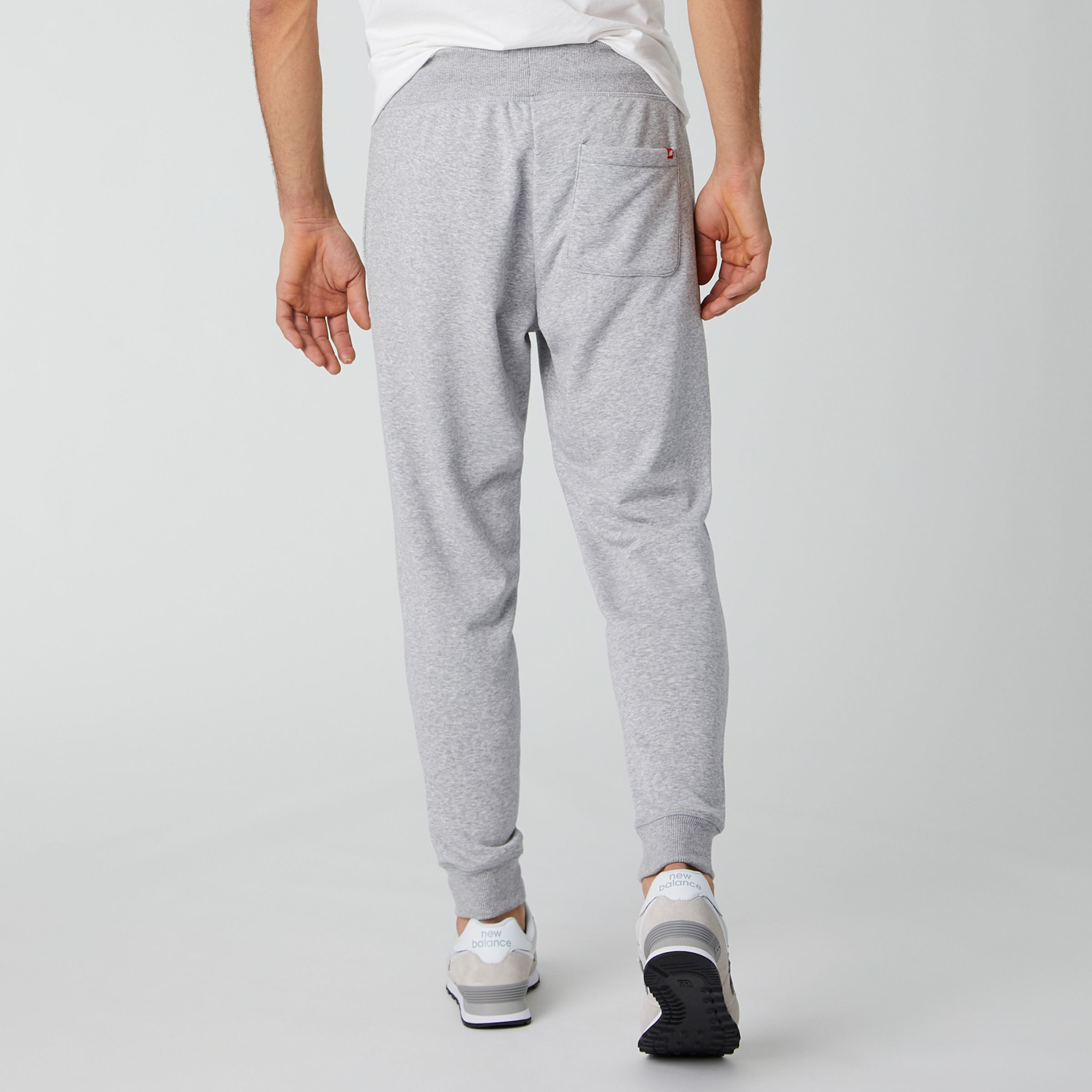 new balance essentials stacked logo sweatpant
