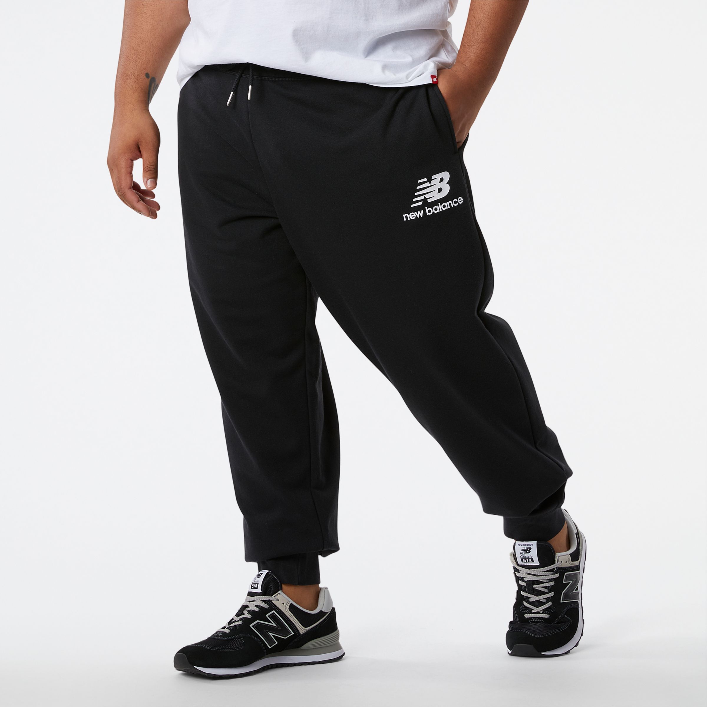 

New Balance Men's NB Essentials Stacked Logo Sweatpant Black - Black