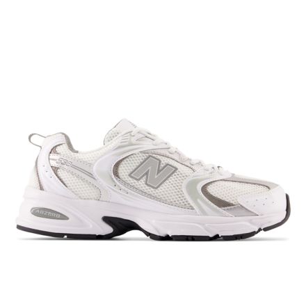 New balance best sale retro running shoes