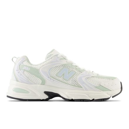 New Balance 530 sneakers in off white