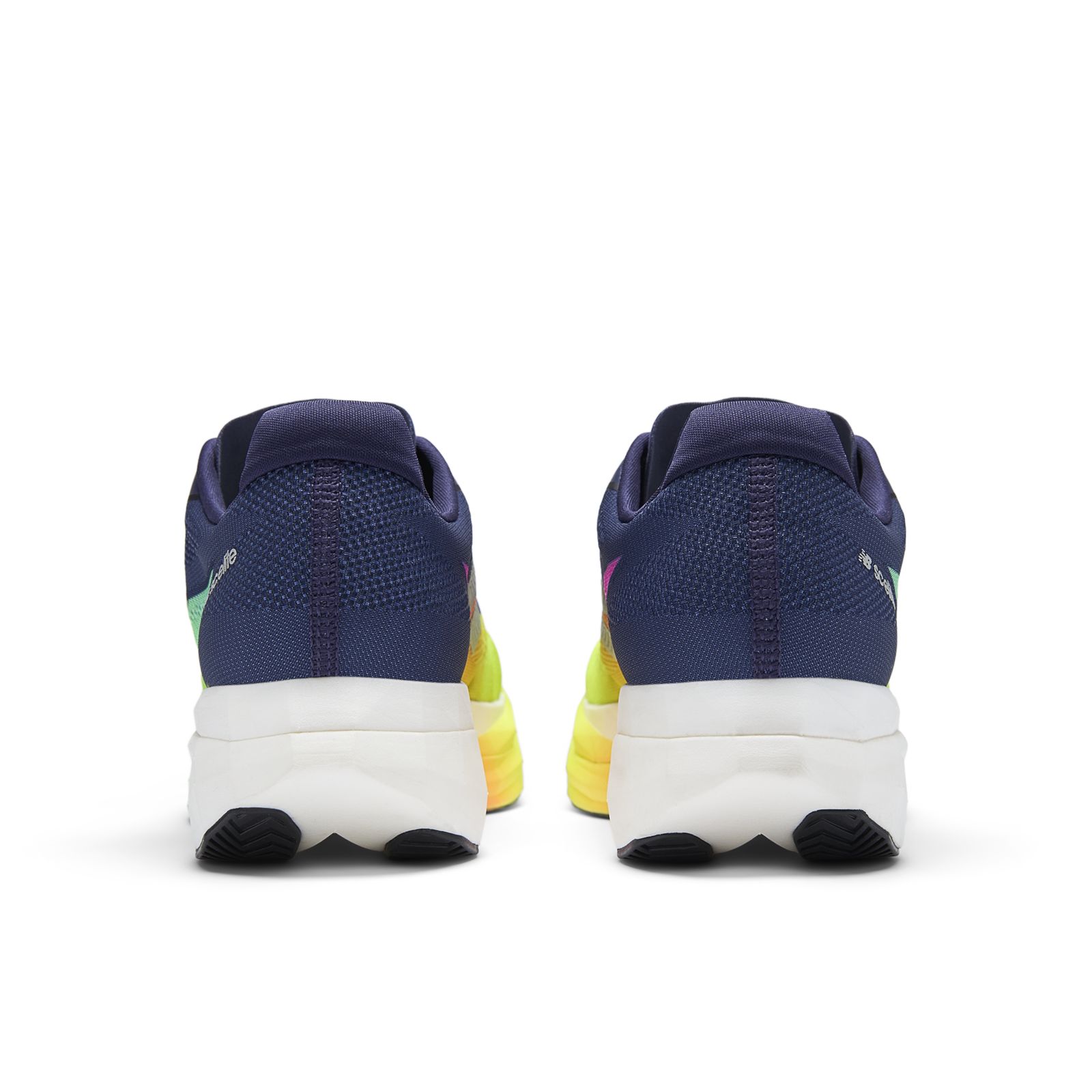 Мужские кроссовки New Balance FuelCell SuperComp Elite v5 — фото 5