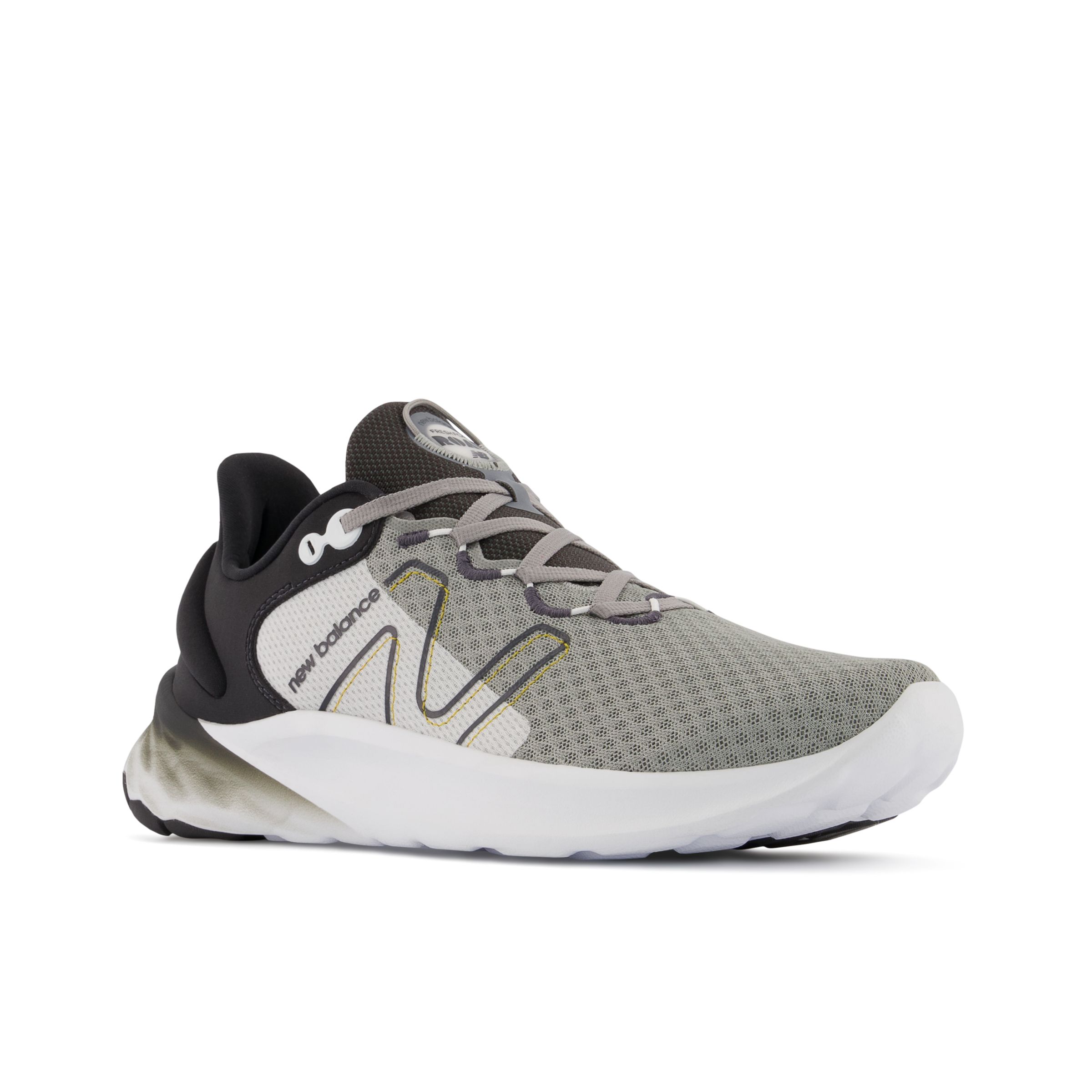 new balance men's fresh foam roav stores