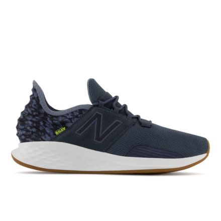 New Balance Men's Fresh Foam Sport Slip V2 Sneaker : : Clothing,  Shoes & Accessories