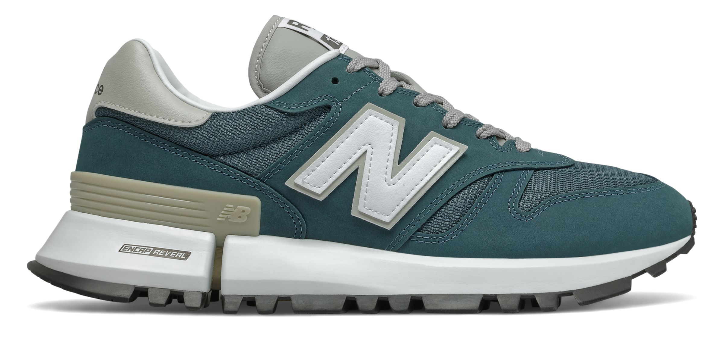 最大5000円OFFクーポン New Balance R_C1300 TB 23.5cm | dizmekaro.com