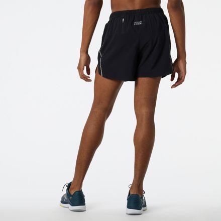 Shorts New Balance Impact Run 5 - Masculino em Promoção