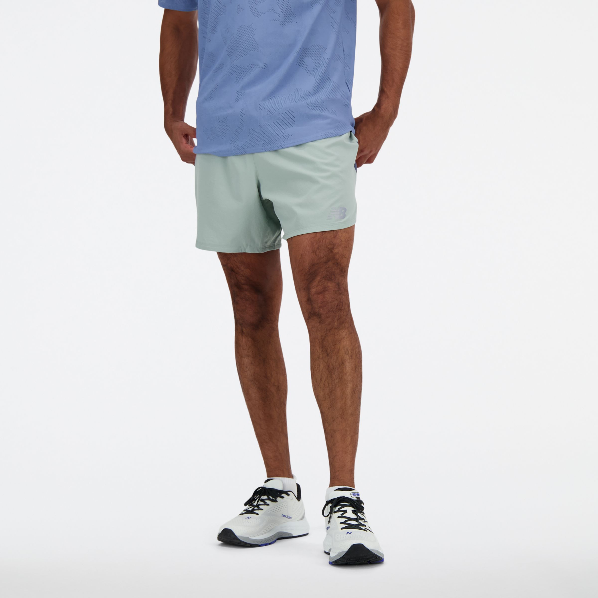 Calções New Balance: Impact Run AT 5 Inch Short - Compre online