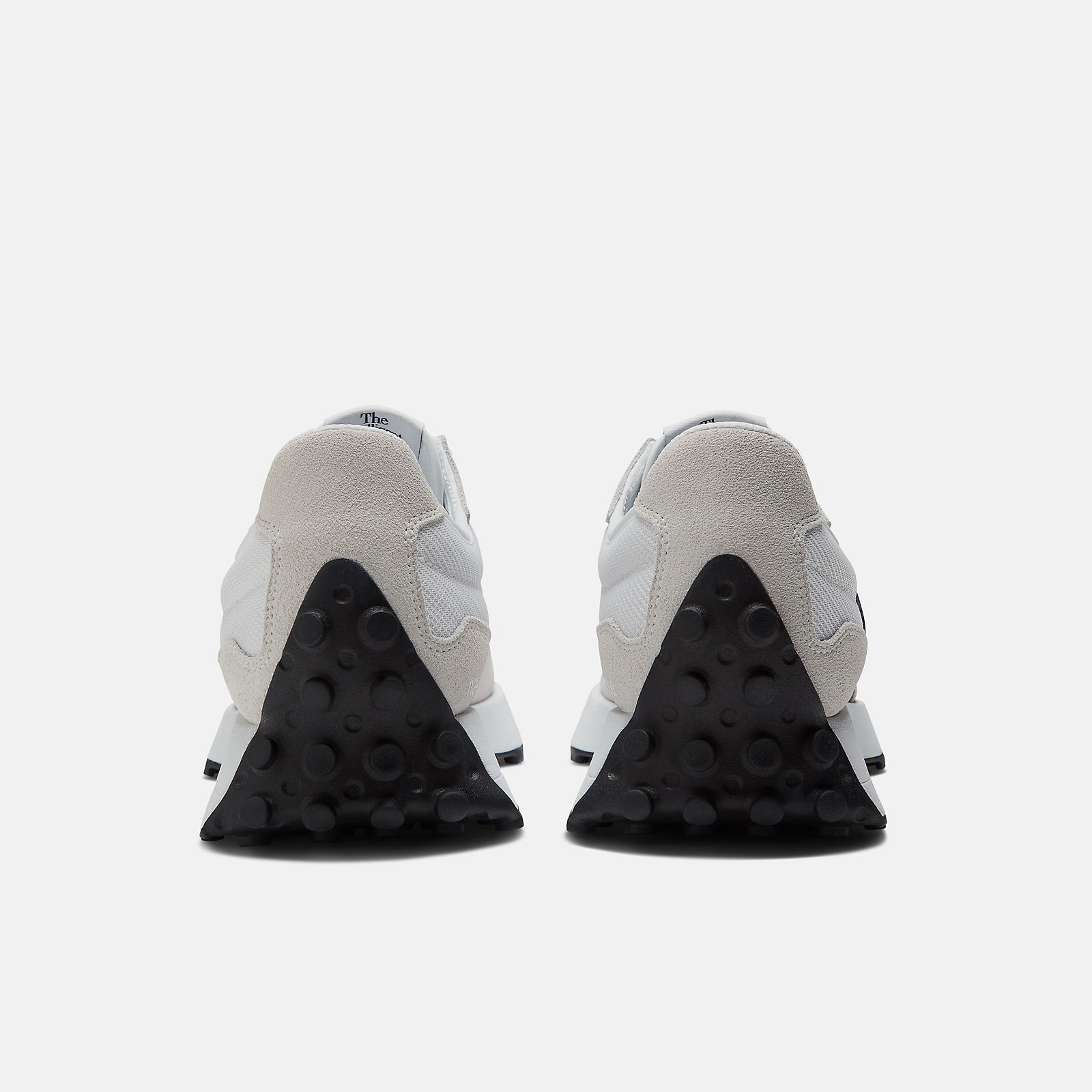 Heritage-Inspired Comfort: New Balance 327 for Men - New Balance Heritage-Inspired Comfort: New Balance 327 for Men - New Balance