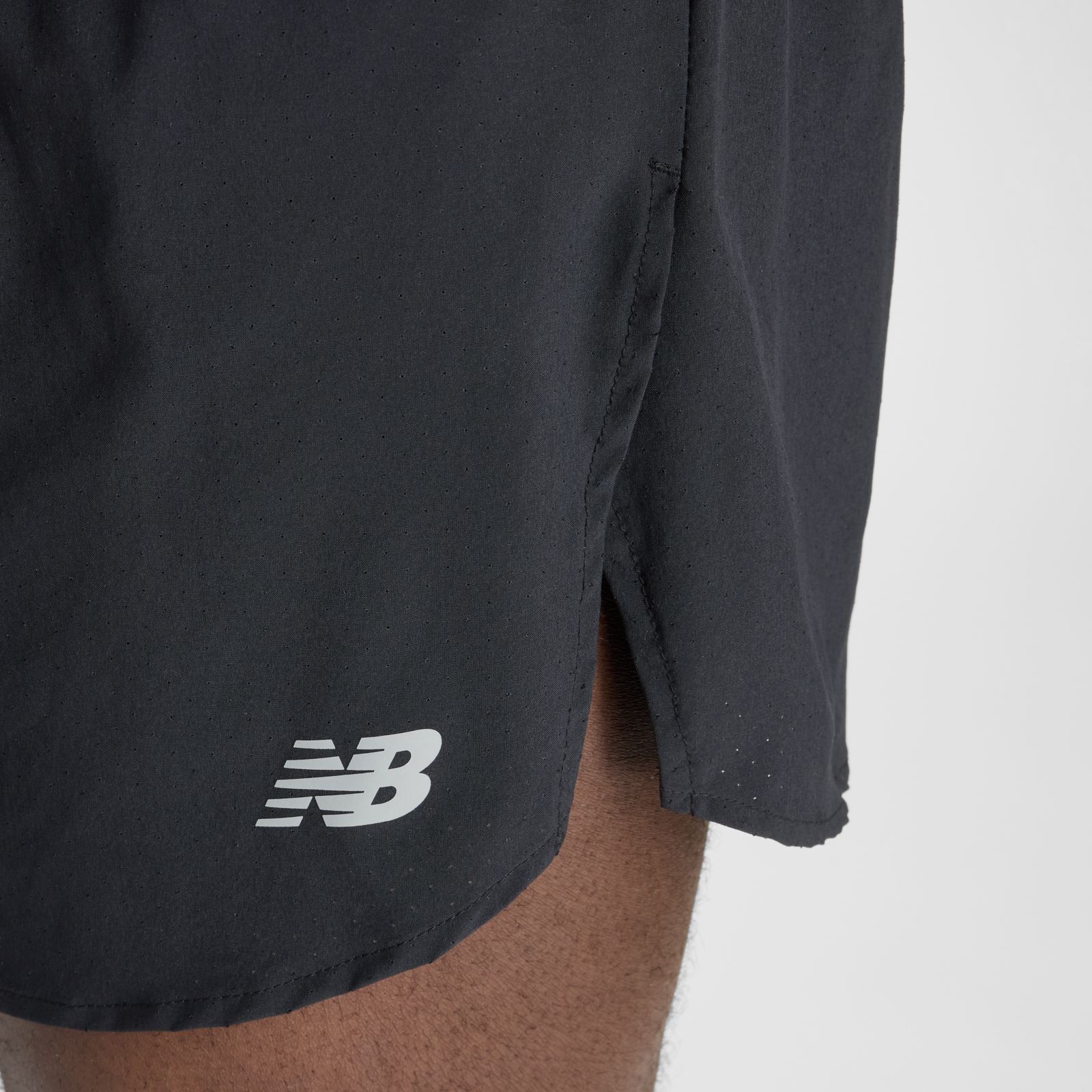 Мужские брюки New Balance RC Split Short 3" — фото 7