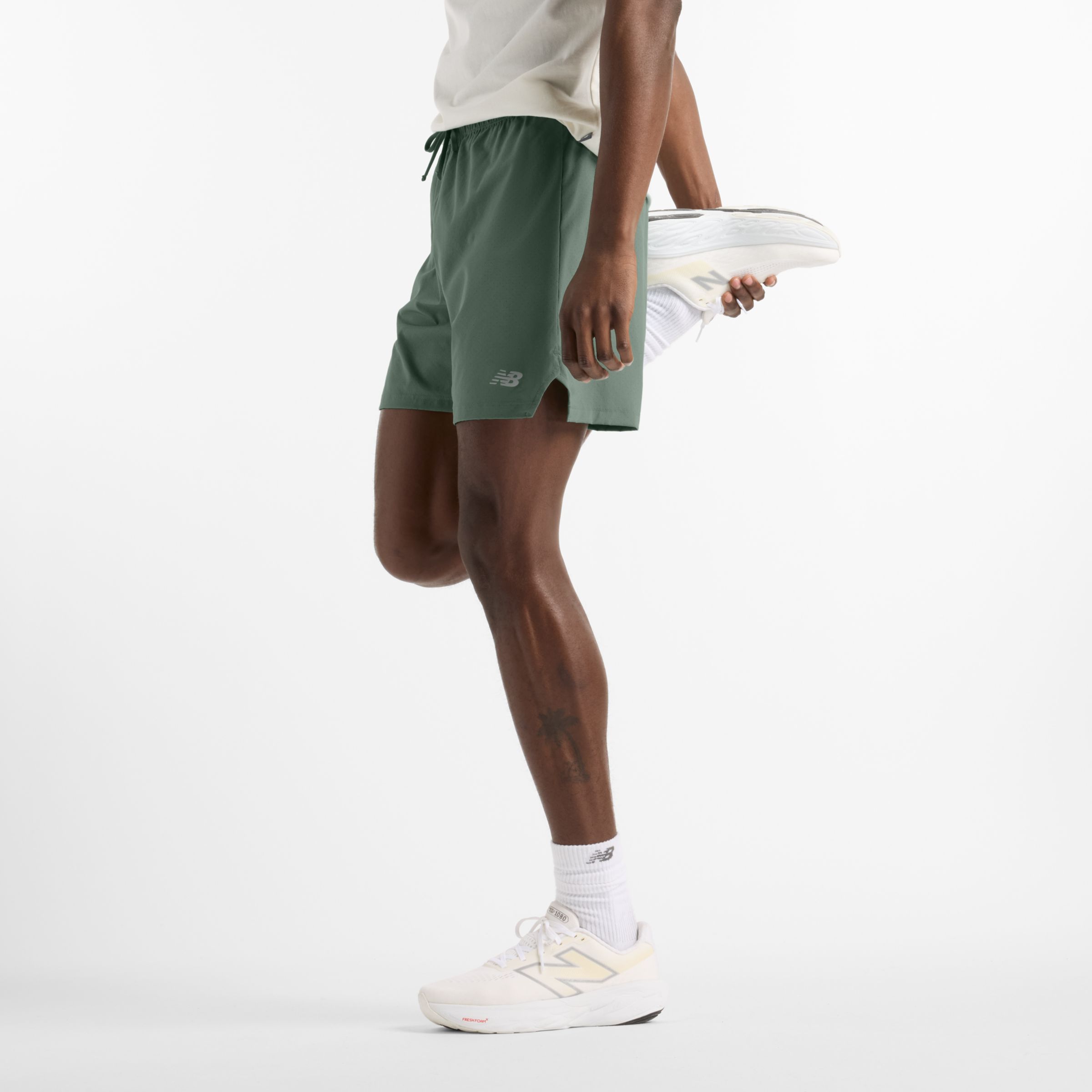 

New Balance Men's RC Short 7" Green - Green