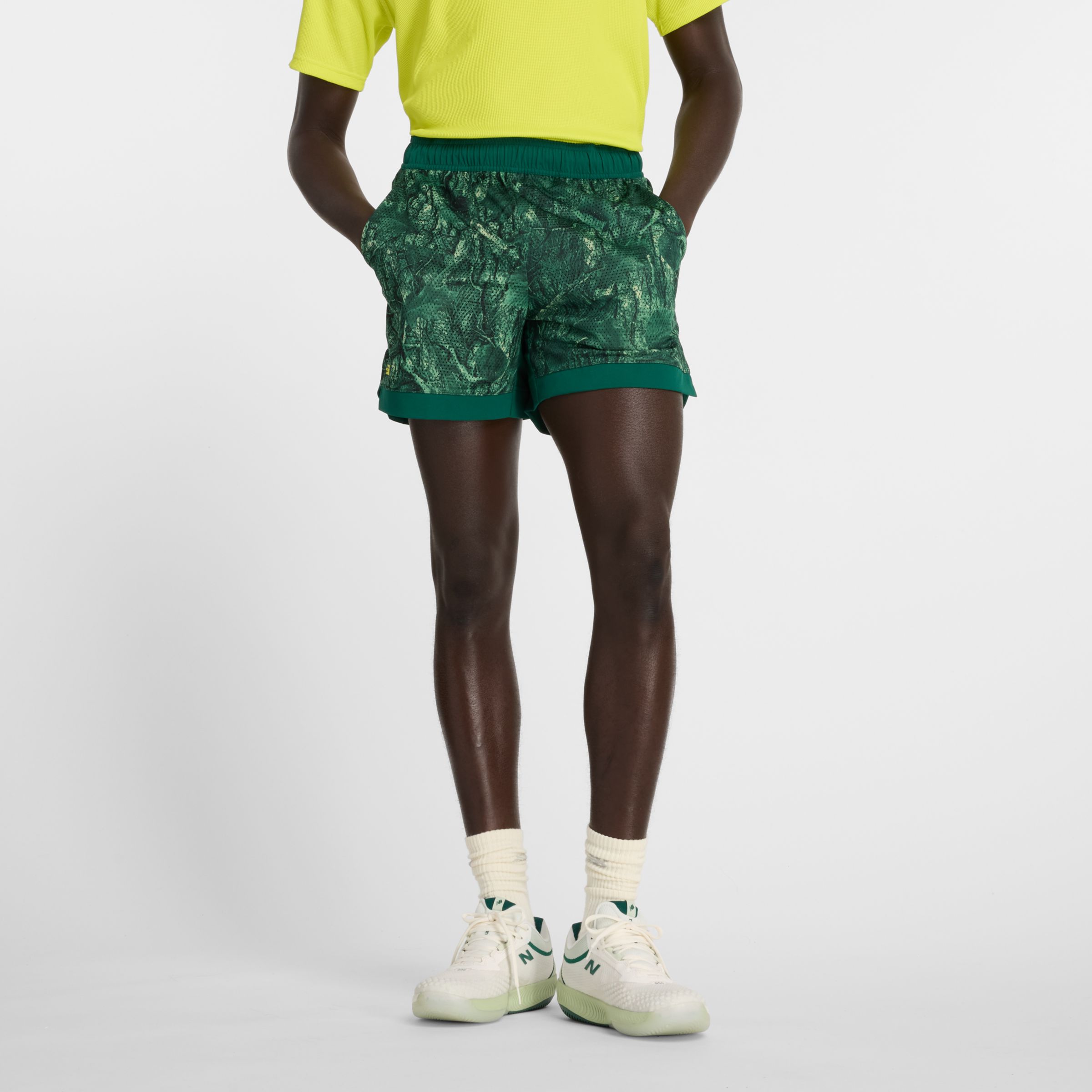 B*o様 ニューバランス×エメレオンドレ メッシュショートパンツ Sサイズ B*o様 ニューバランス×エメレオンドレ メッシュショートパンツ Sサイズ