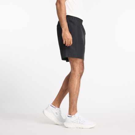Sport Essentials 7 吋短褲