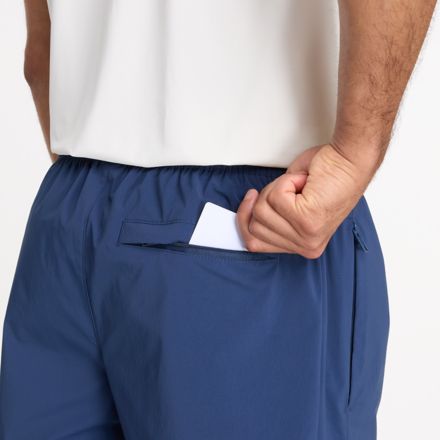 Athletics Stretch 5 吋梭織短褲