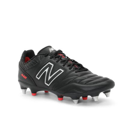 New balance blackout cleats deals